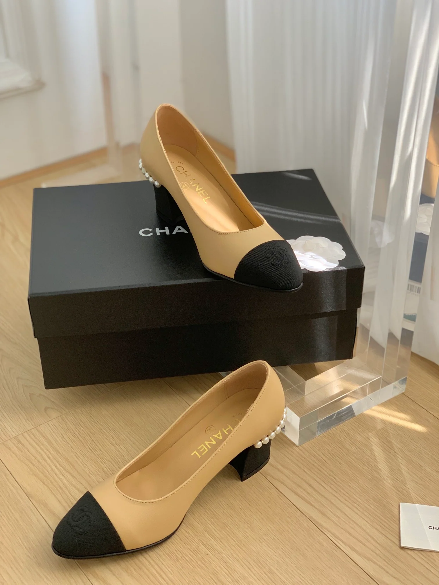 Новинка сезона ?Рейми Джейн? от Chanel, начало осени 2023 года.