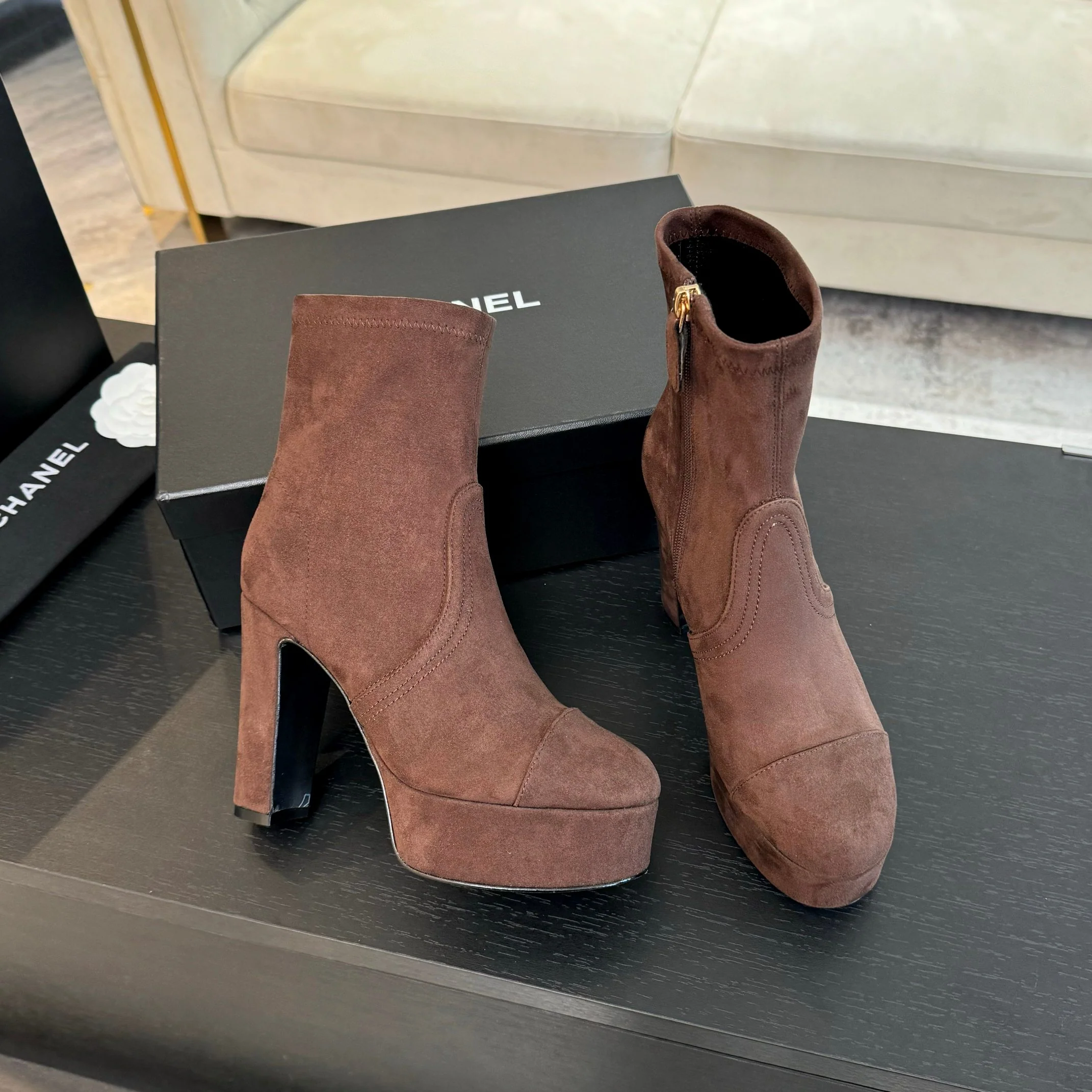 Ботинки Chanel Stretch 2024 - Кофейный