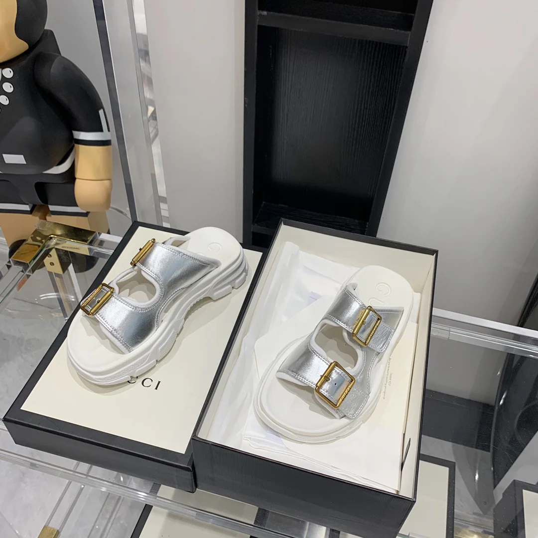 Тапочки на платформе Gucci - 1