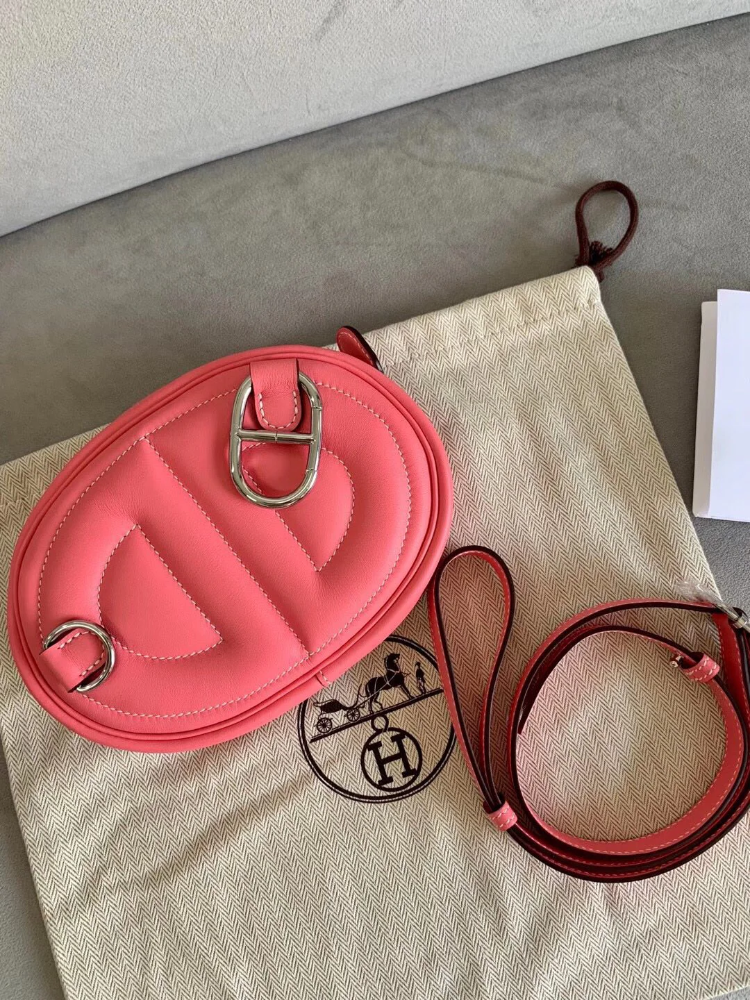 Hermes в петле - Сумка в форме свиного носа - Розовая