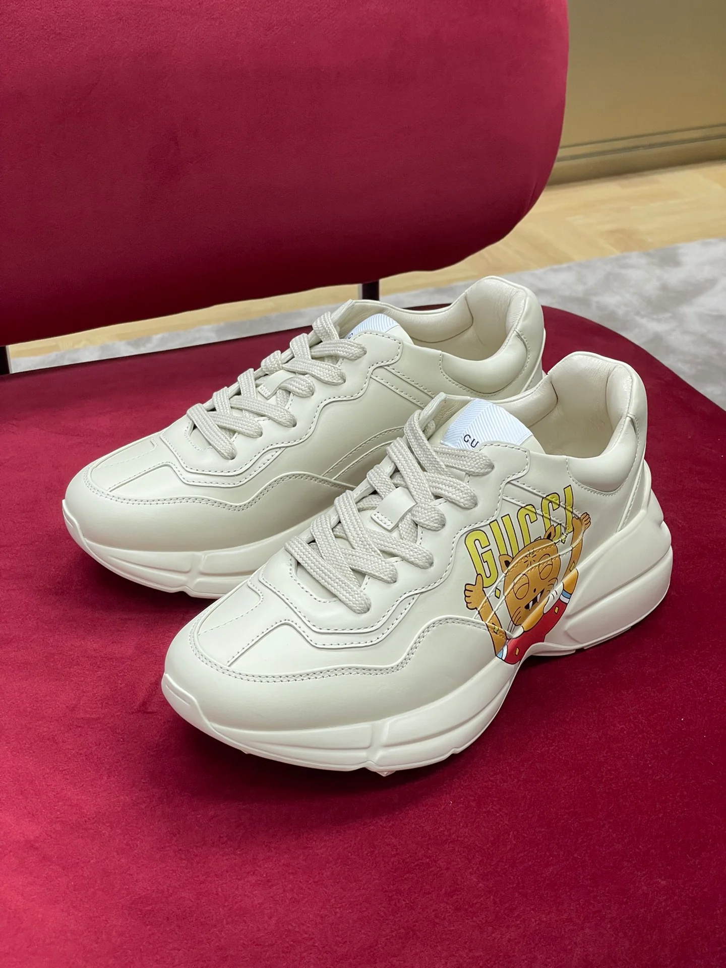 Gucci - Новинка сезона осень/зима 2022 - Обувь 