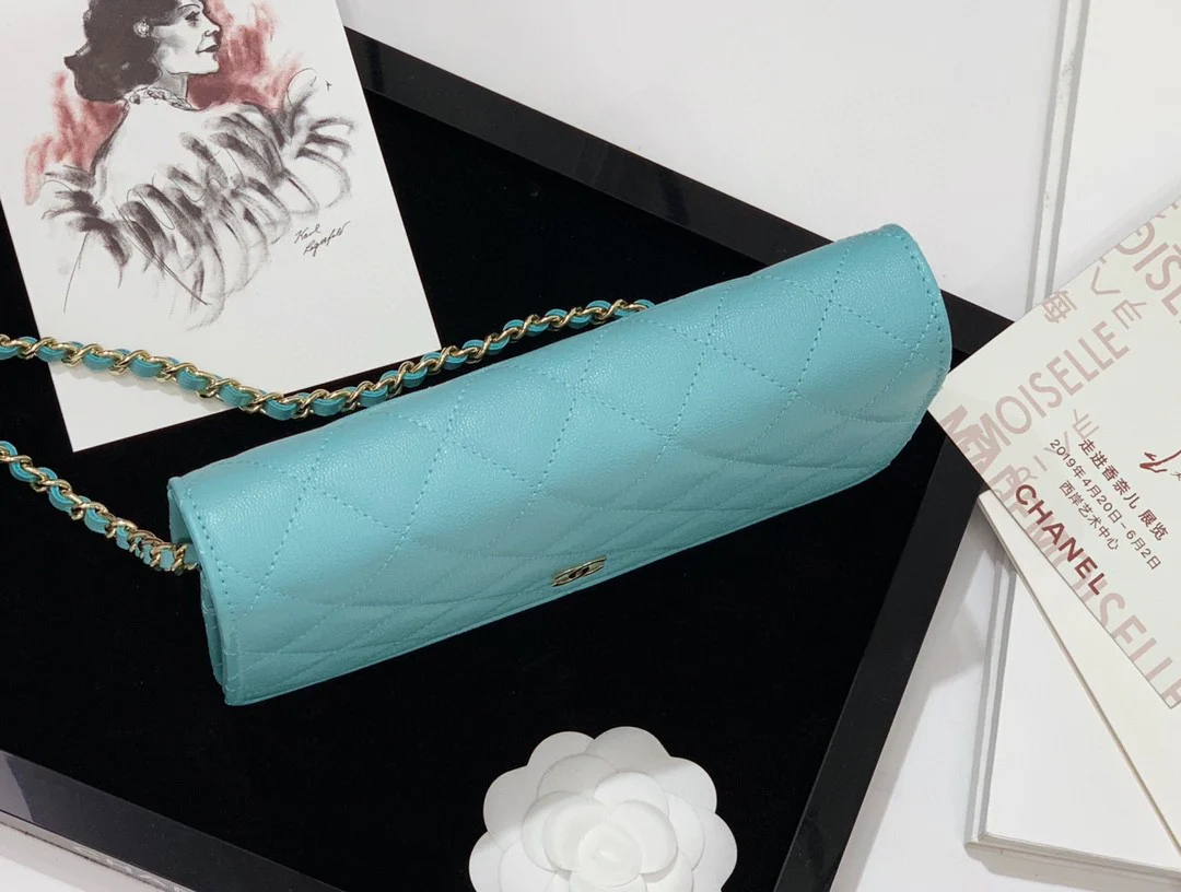 Пряжка Chanel WOC с узором ?Кунжут? из светлого золота - 4 шт.