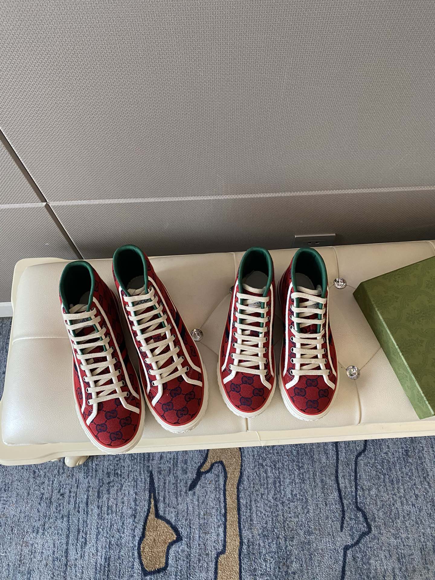 Высокие кеды Gucci с монограммой из канваса - 1