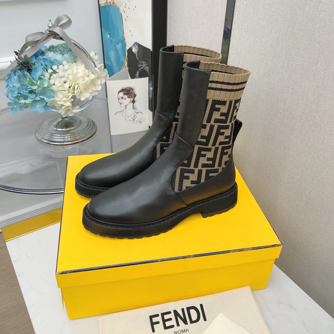 Ботинки-носки Fendi до середины икры