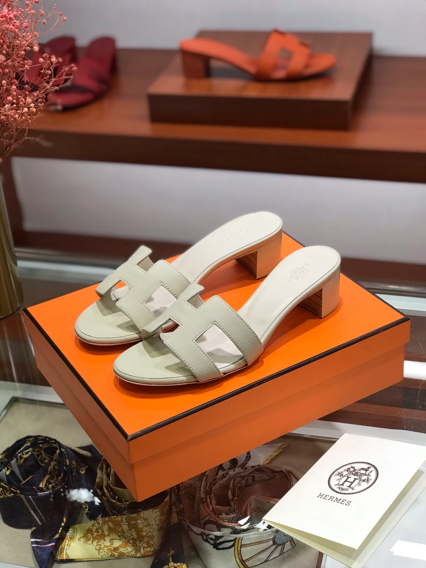 Сандалии Hermes на среднем каблуке-1