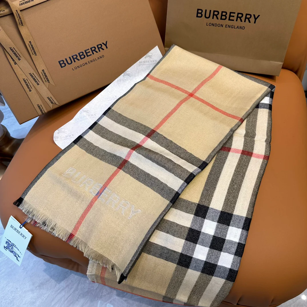 Шарф Burberry в винтажную клетку 2024 года - 220-70