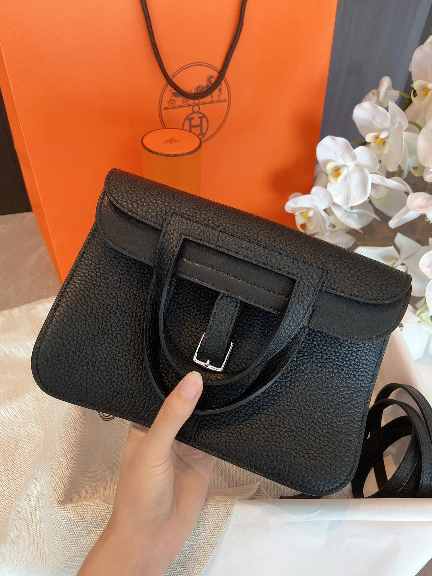 Hermes Halzan 25 Black TC Silver Buckle