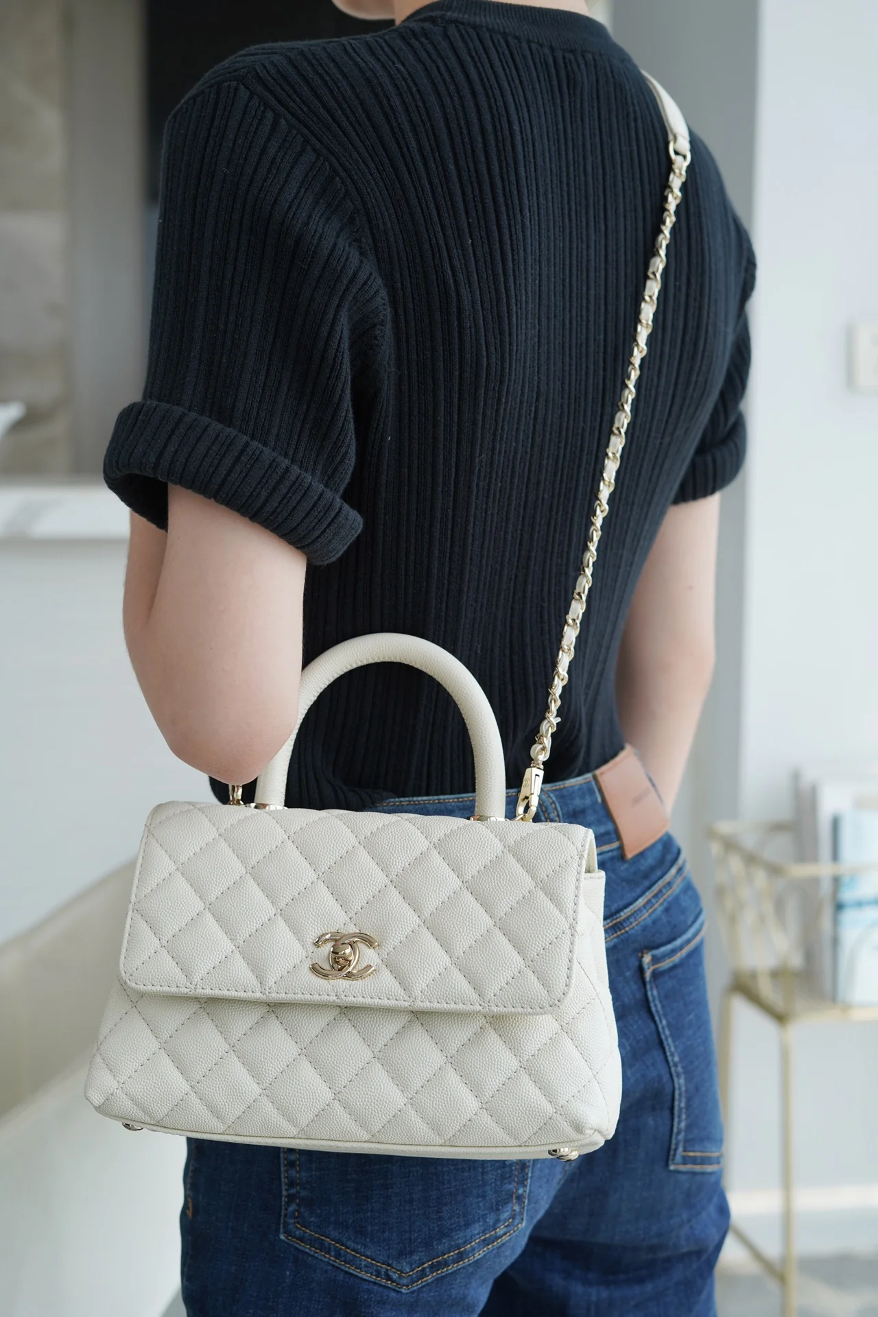 Chanel 2021 Coco Handle Black Small 2