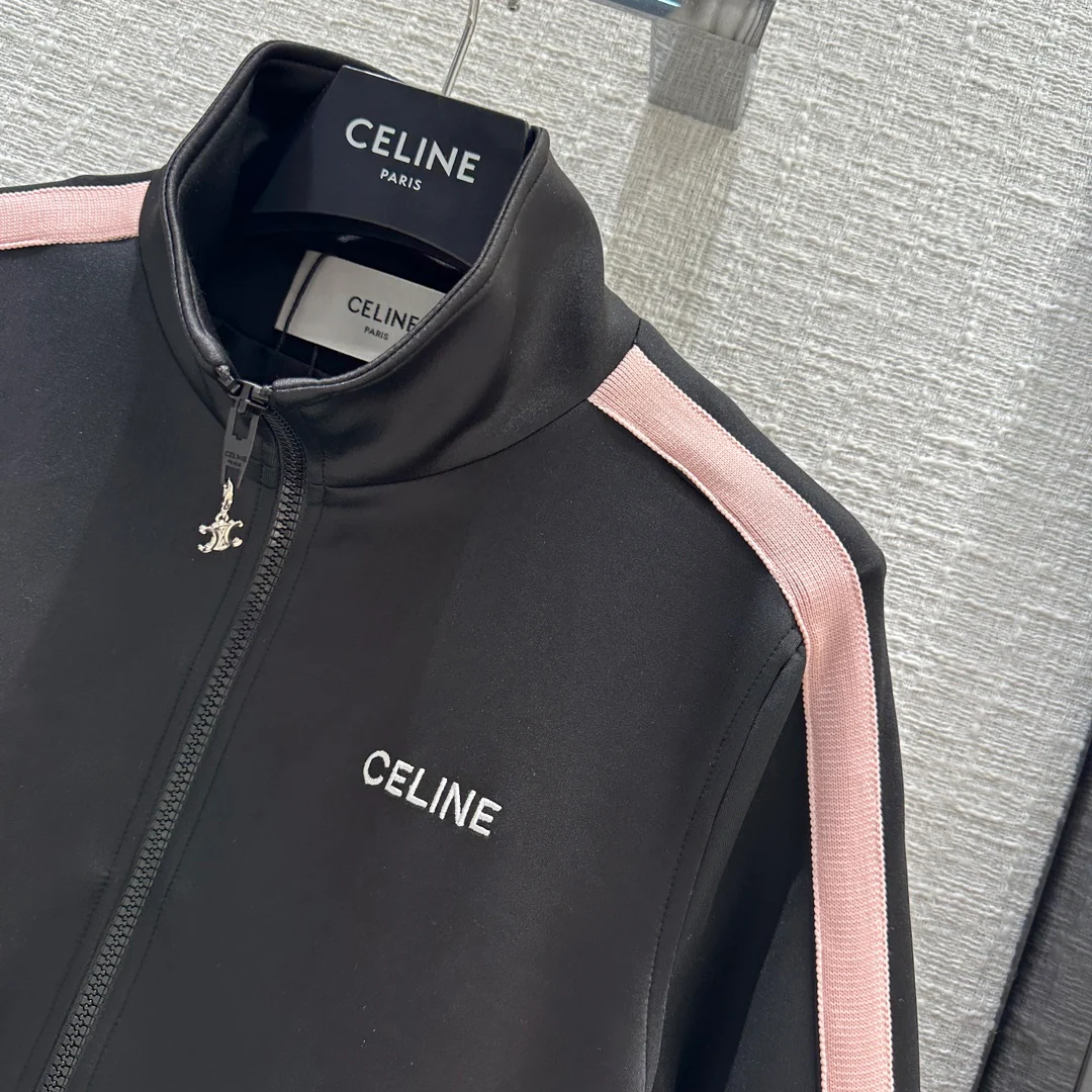 Celine - 2403 - 24 Новинка ранней весны Костюм в стиле преппи с розовой полосатой отделкой, черный