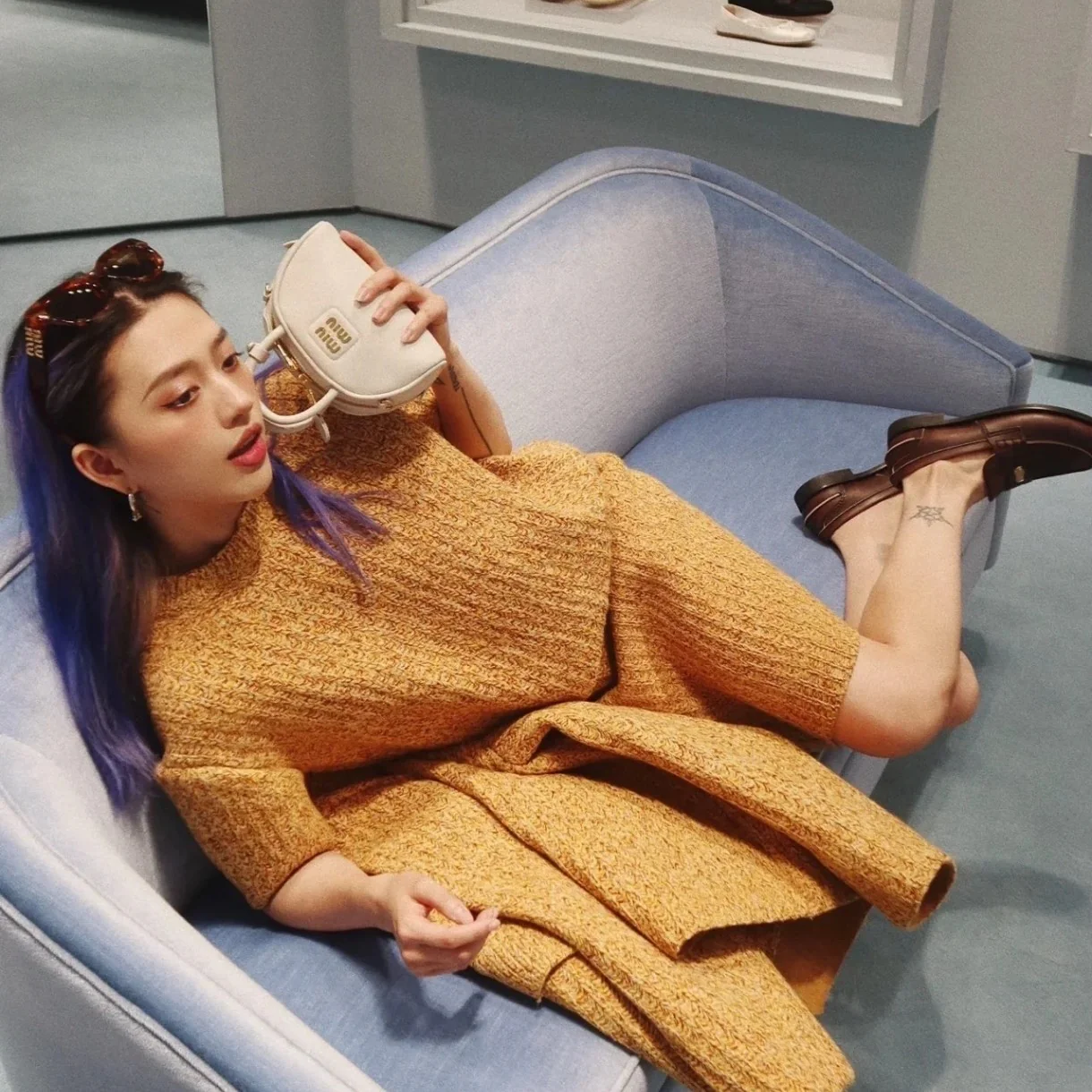 Сумка для боулинга Miu Miu - белая