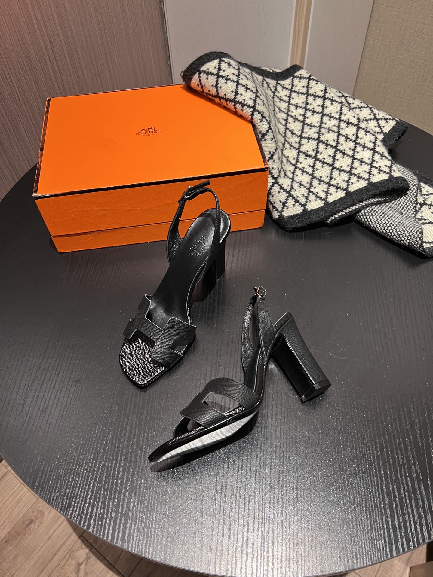 Hermes - Босоножки на высоком каблуке - Черные