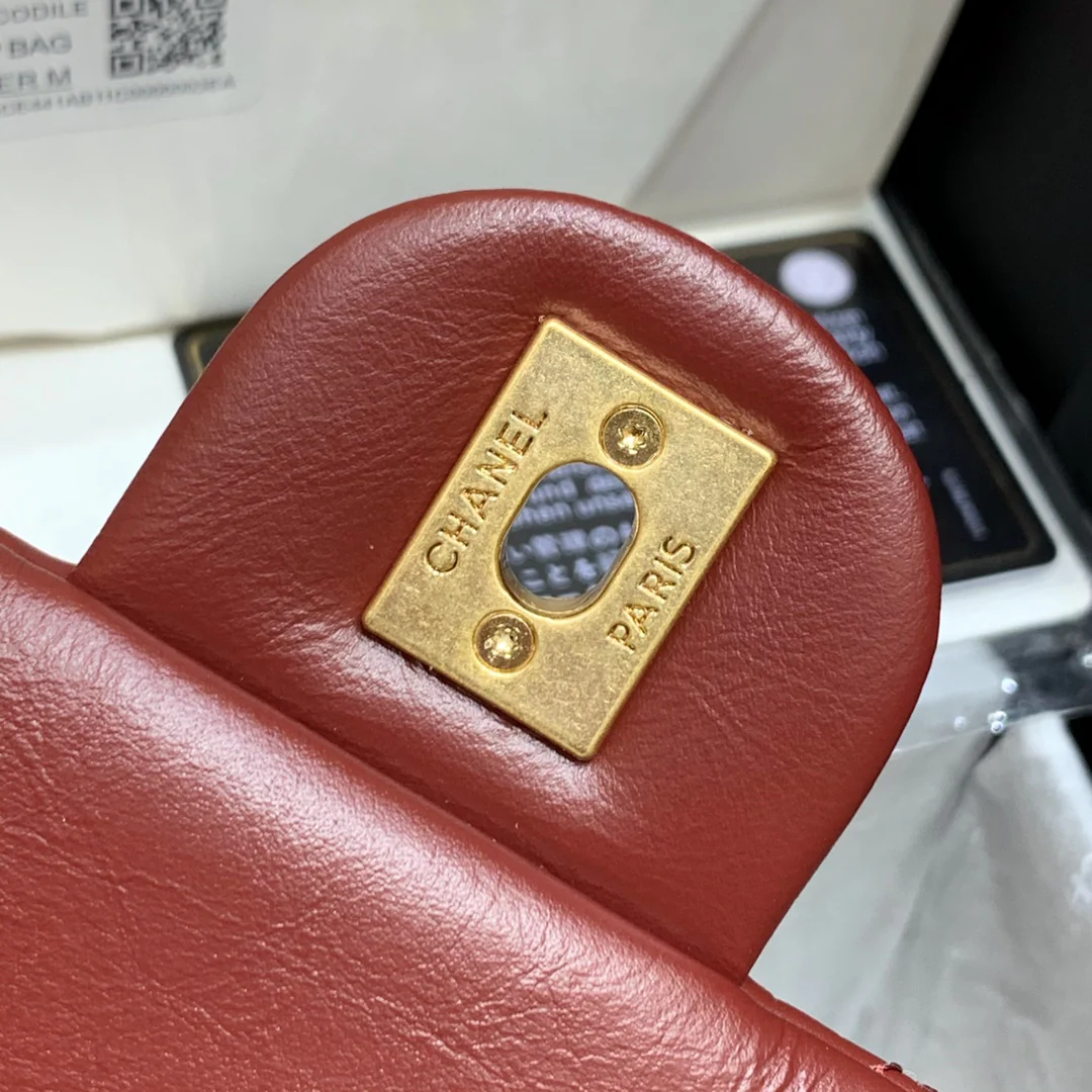 Лимитированная коллекция Chanel осень/зима 2020: сумка Pearl CF.