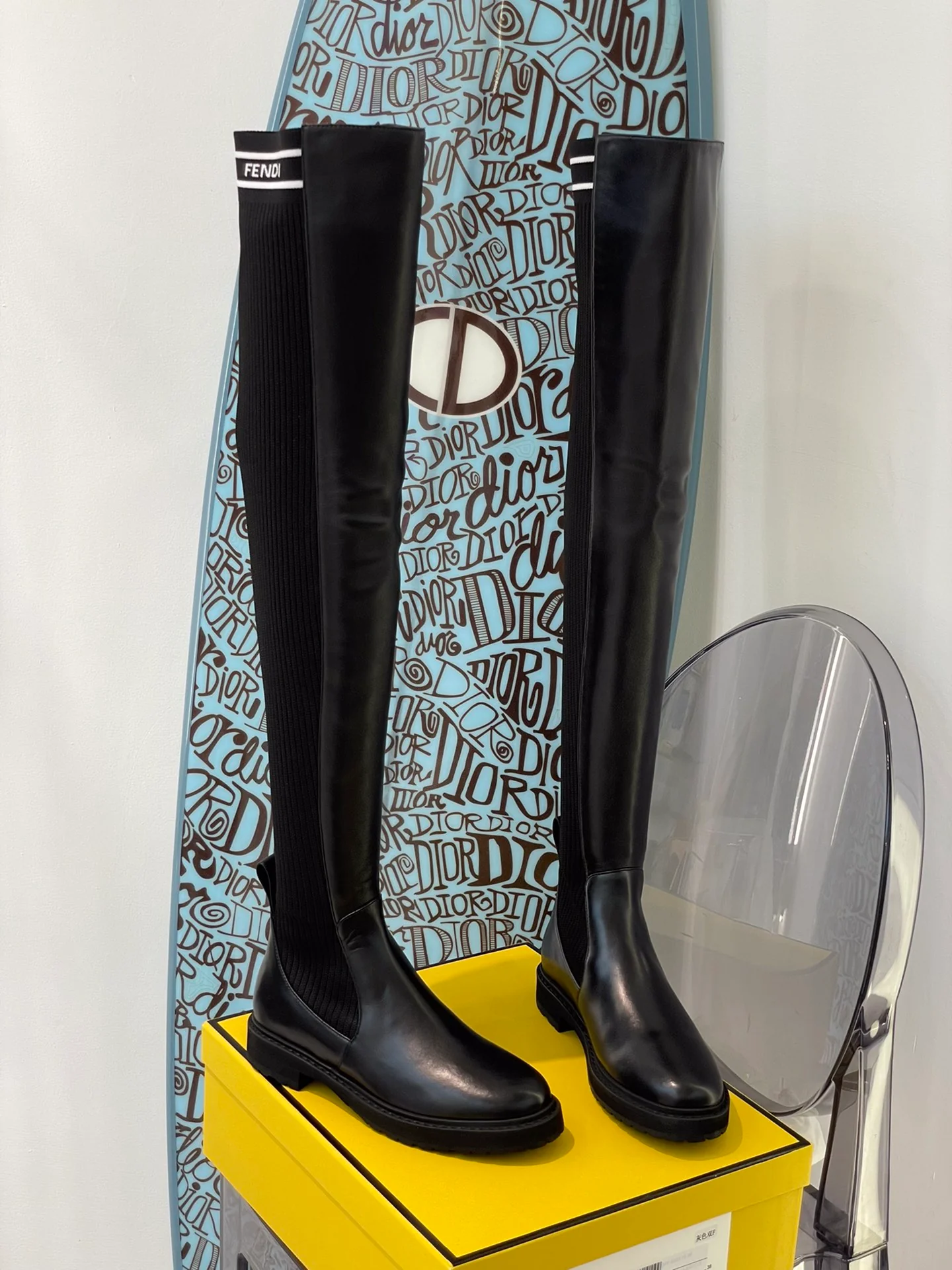 ботфорты Fendi