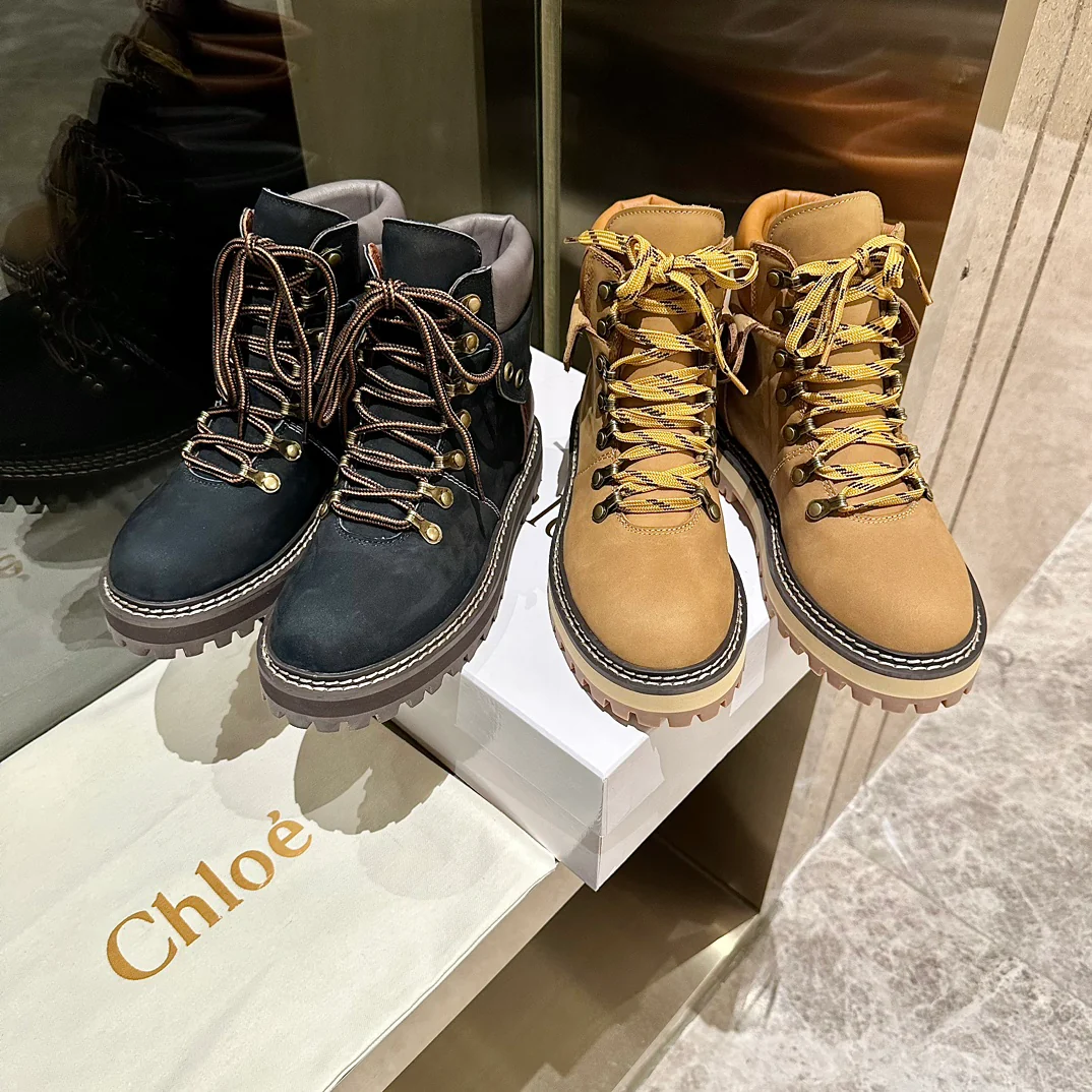 Новинка 2023 года от Chloe - Ботинки Dr. Martens - Ботильоны - Черные