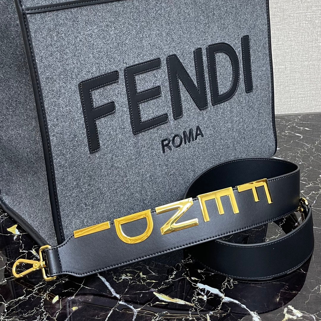 Сумка-тоут Fendi Sunshine Medium Grey из тисненой кожи.