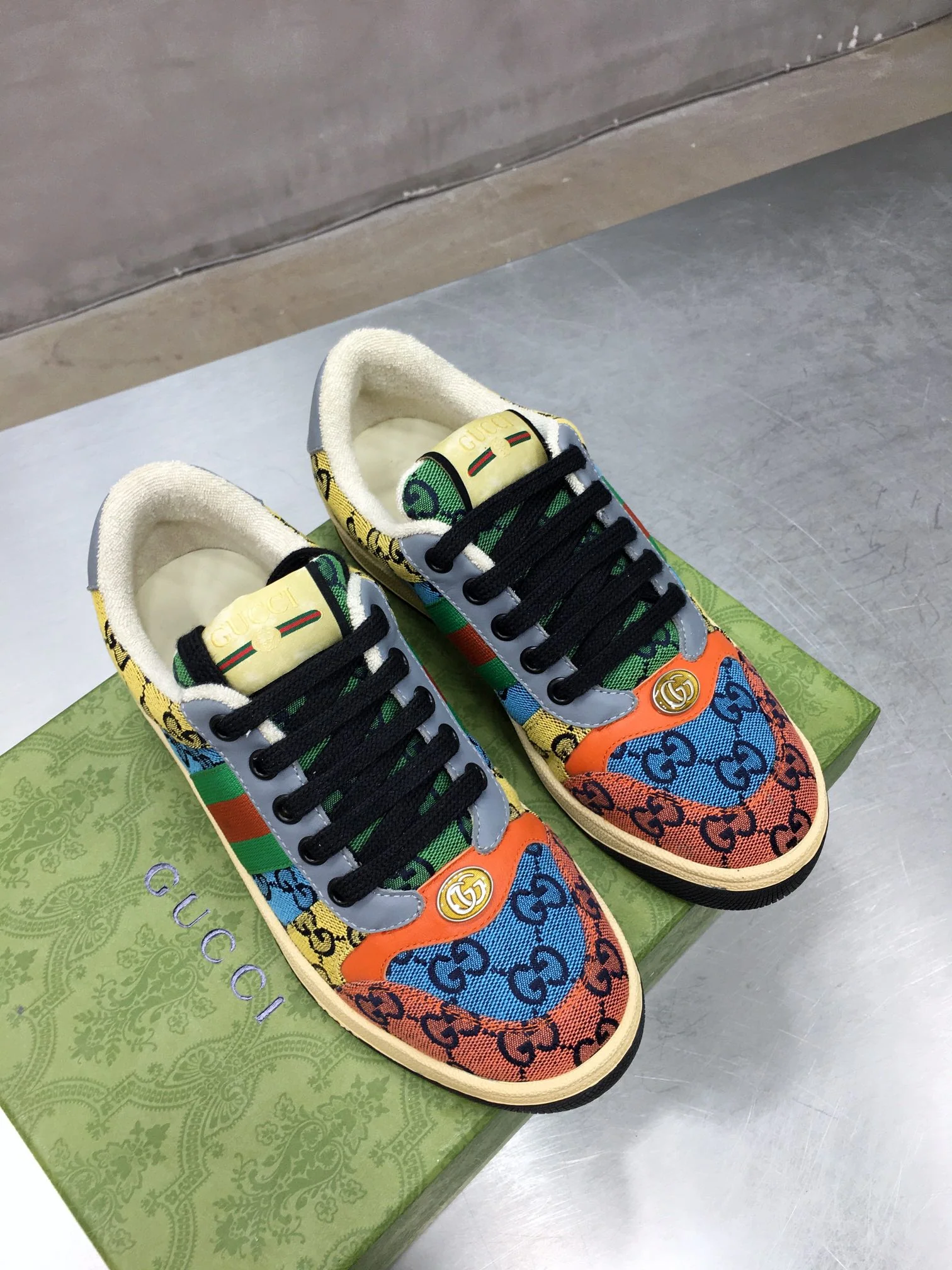 Gucci - Грязные туфли - Кроссовки - 11