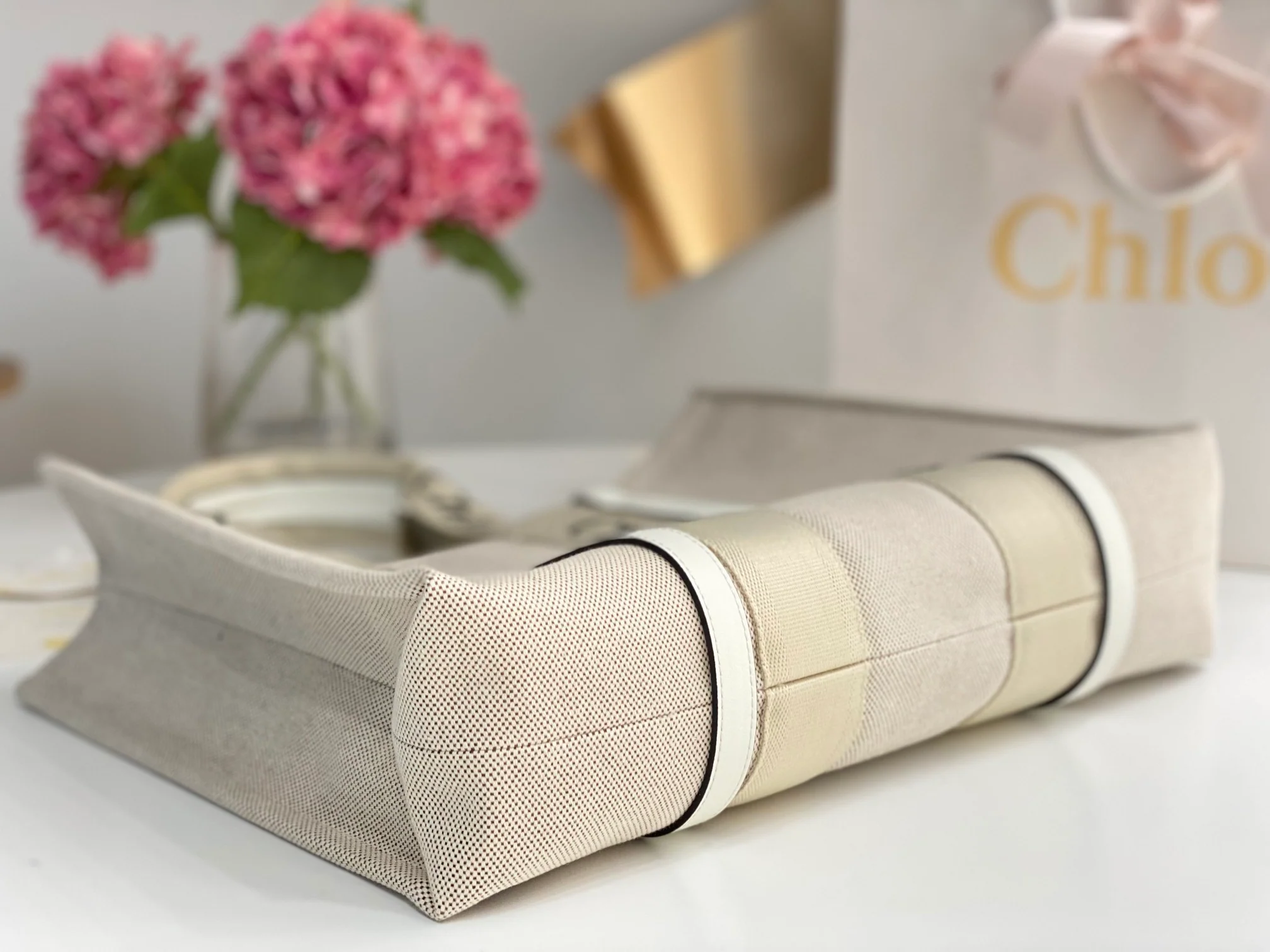 Сумка-тоут Chloe Woody - белая - большая