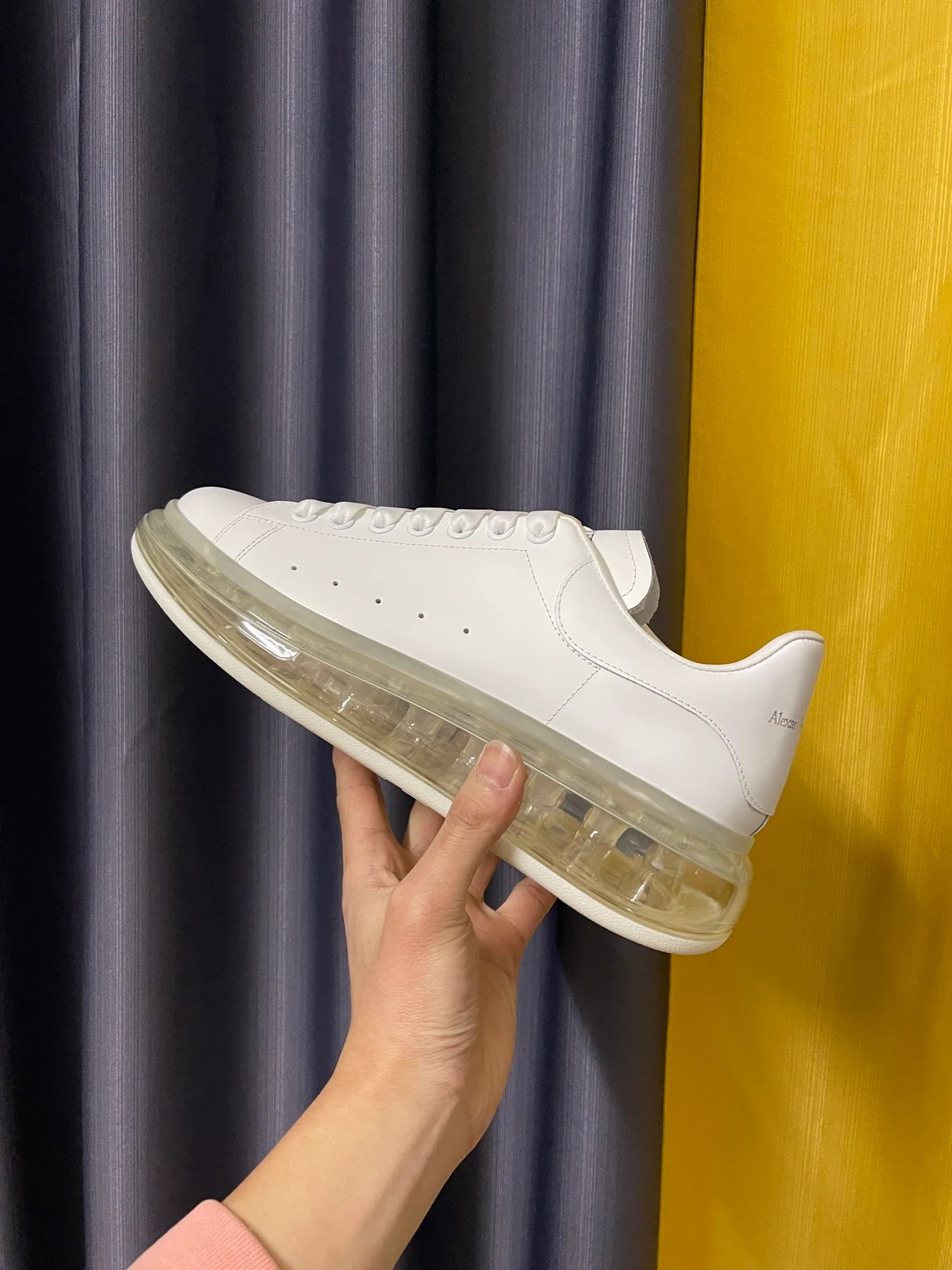 Классические белые кроссовки McQueen - унисекс - полностью из белой кожи с белой воздушной подушкой