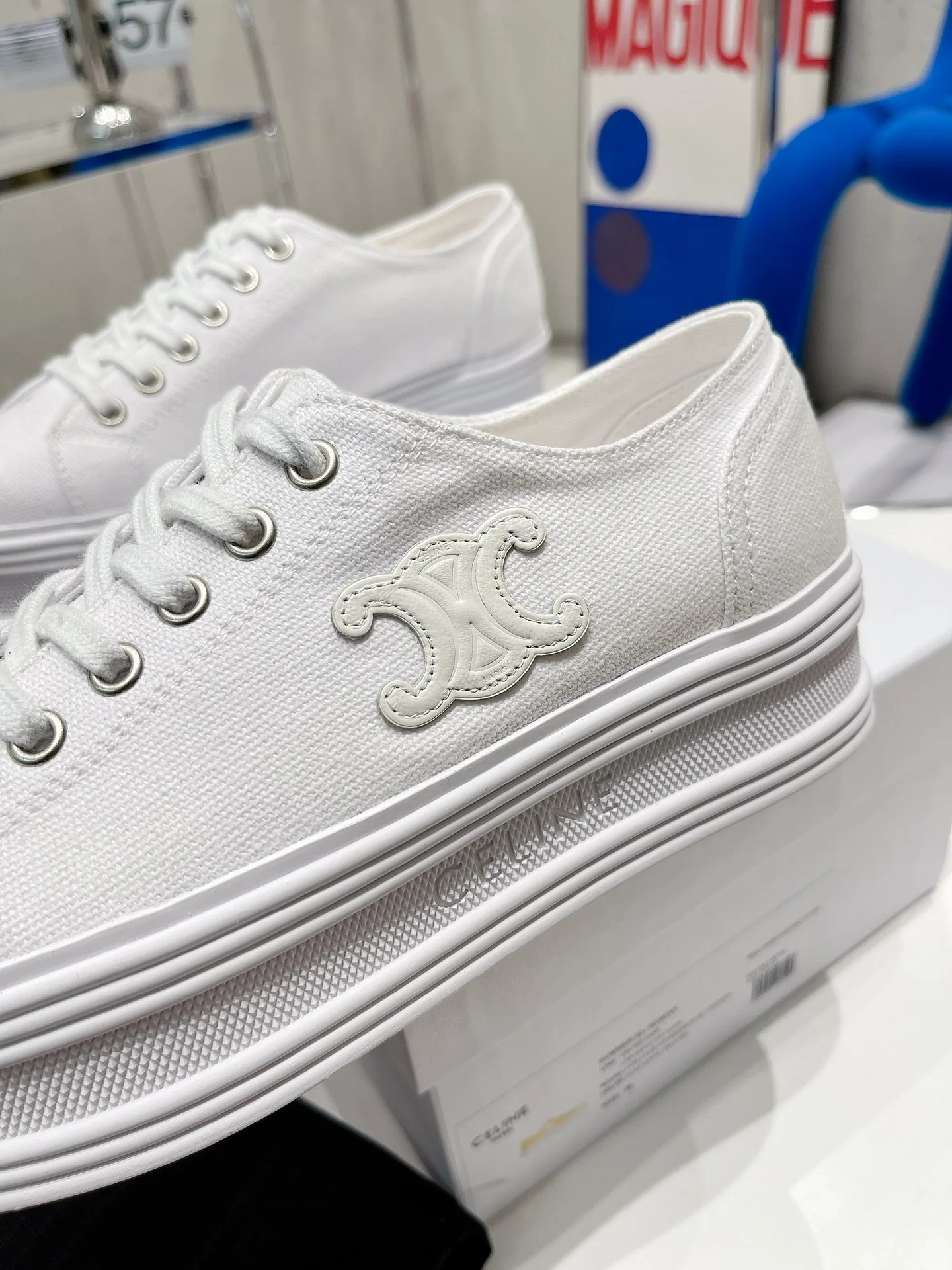 Celine - Белые парусиновые туфли на платформе