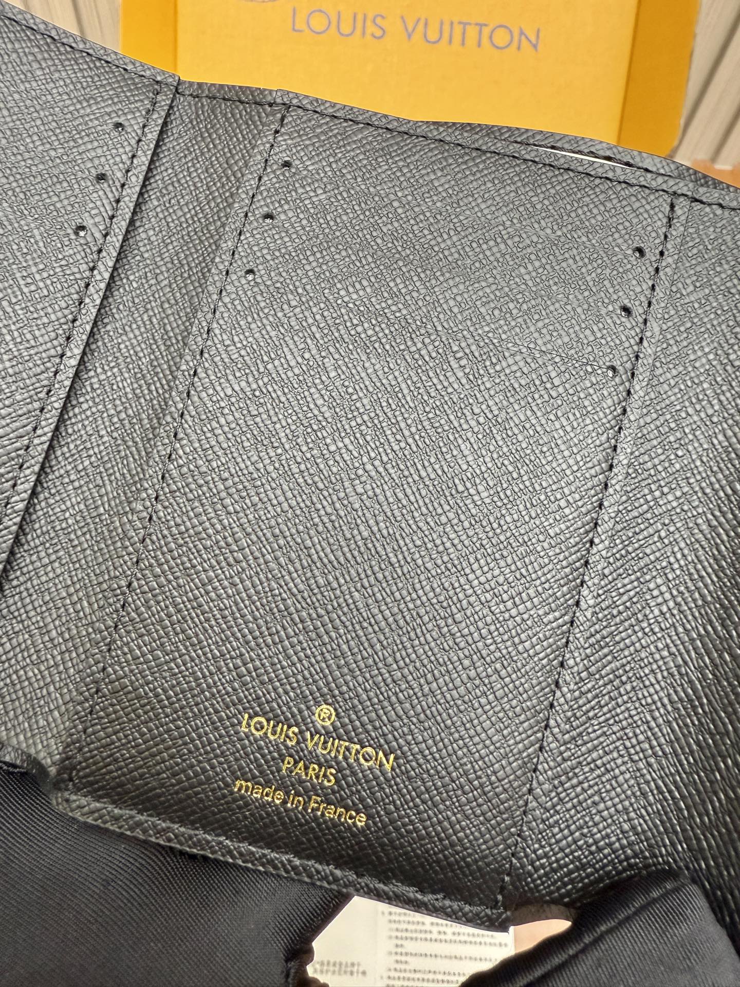 Кошелек LV-m81557 из цельной стали