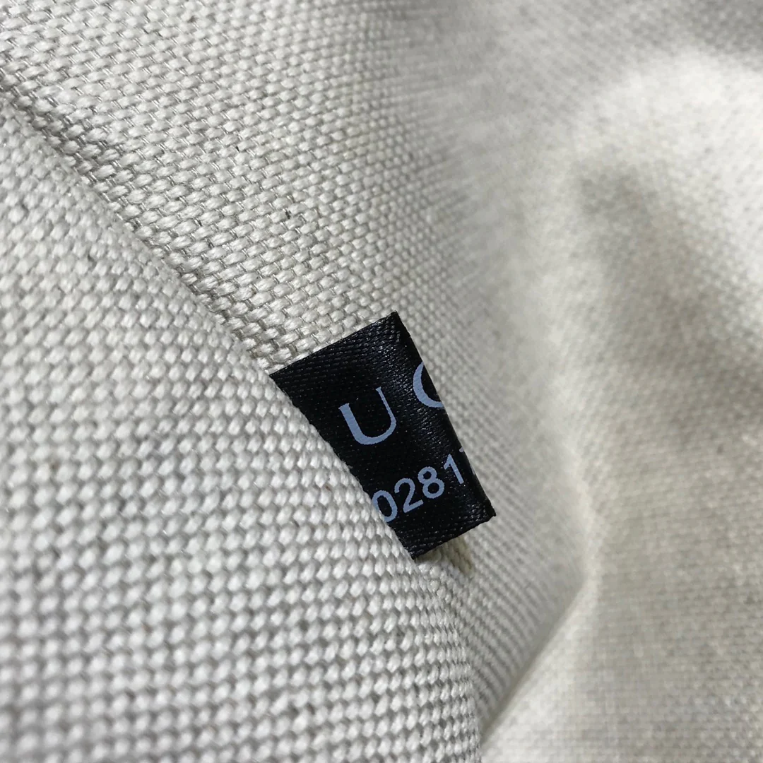 Gucci-老花斜背包