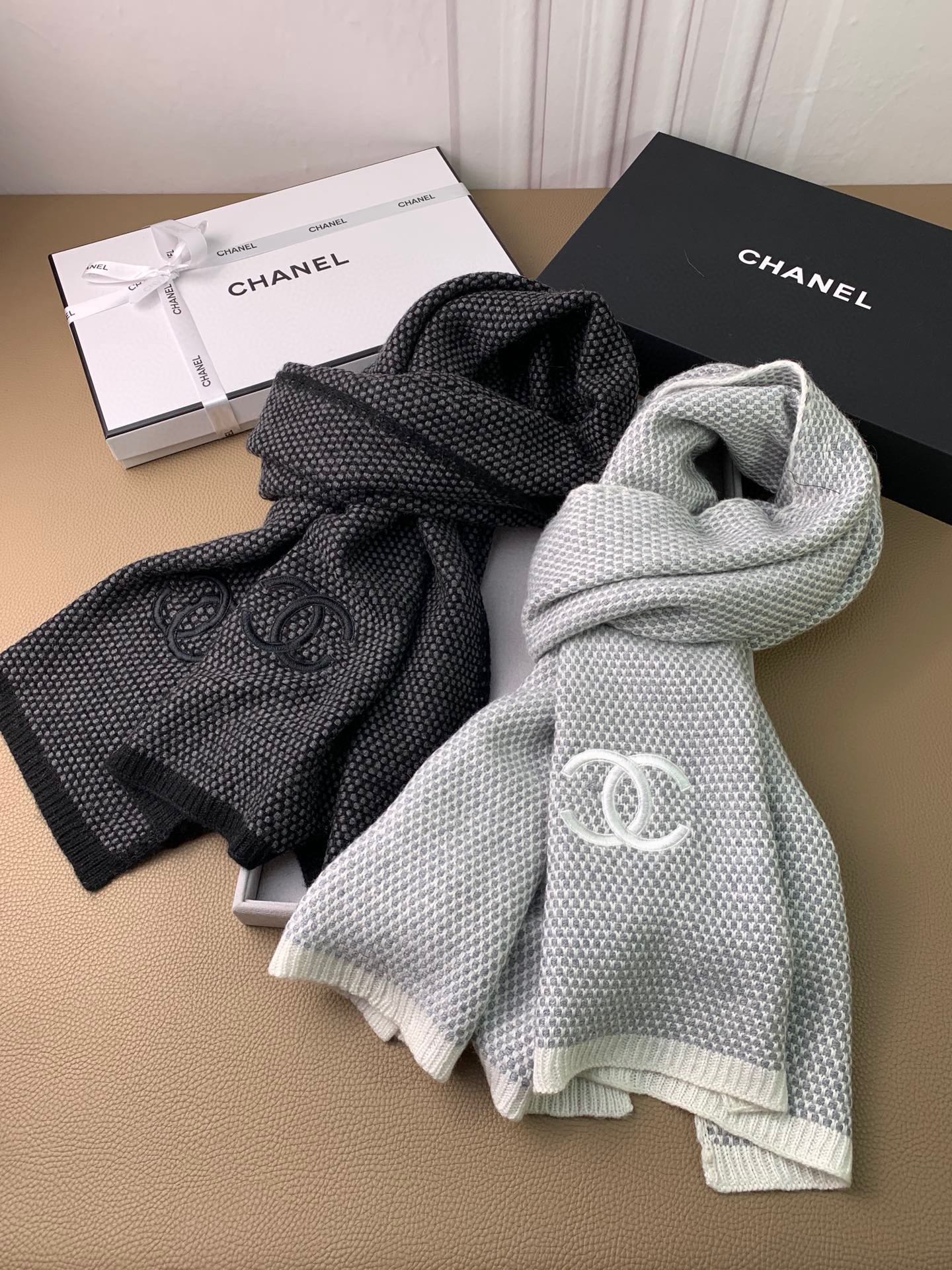 Кашемировый шарф Chanel 2024 - 70-180 - Черный