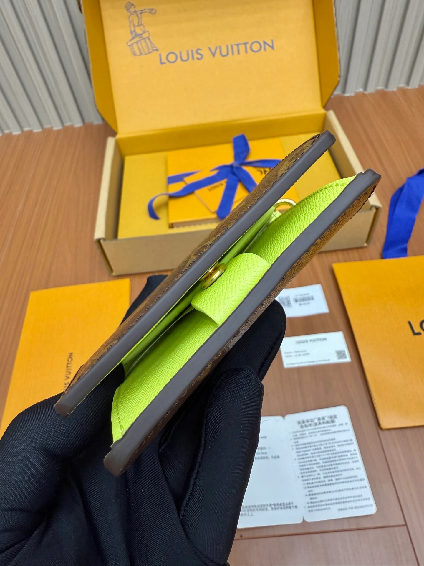 Кошелек LV-m14628 из цельной стали