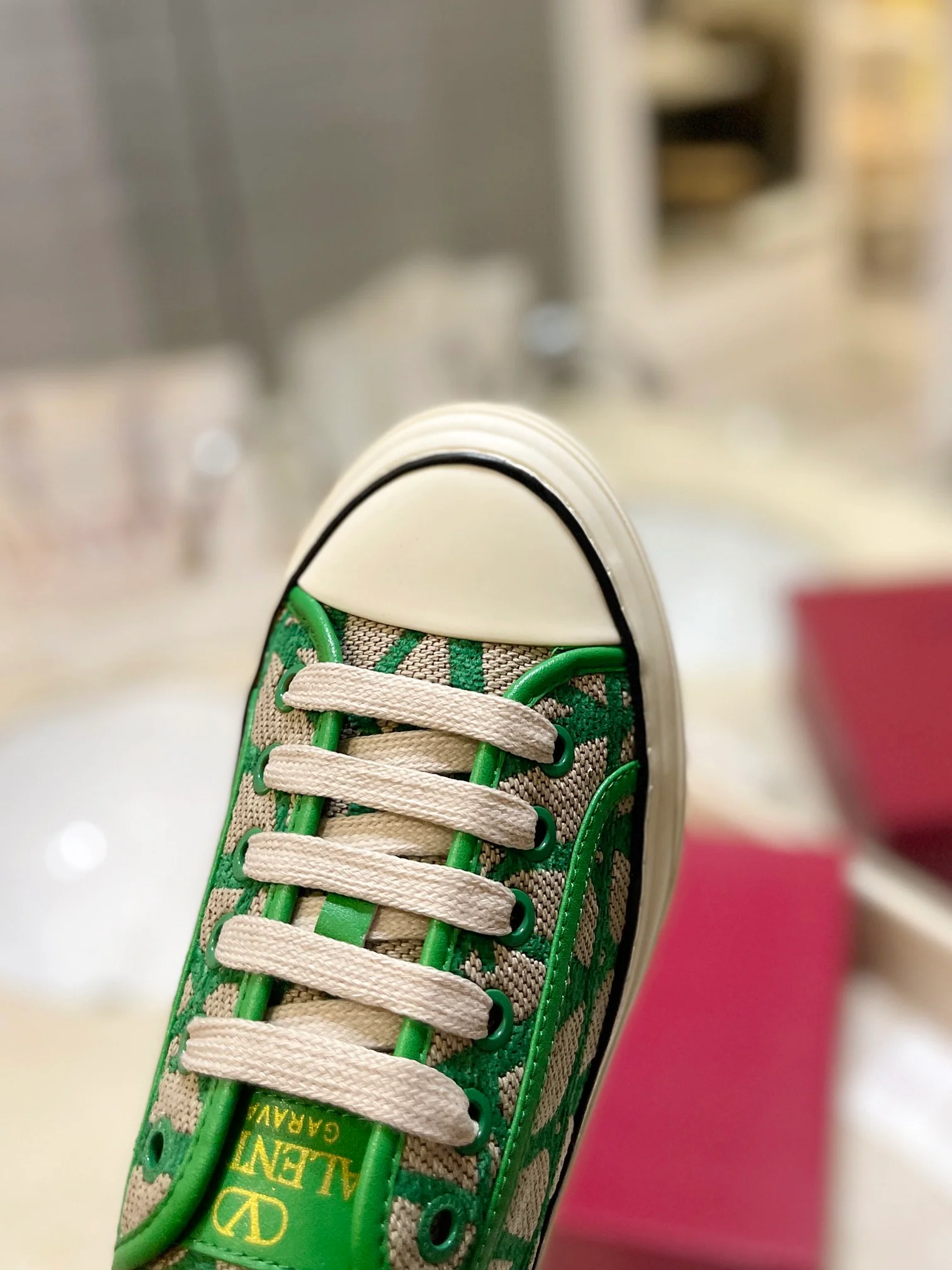 Низкие парусиновые кеды Valentino, повседневная обувь унисекс, зеленые