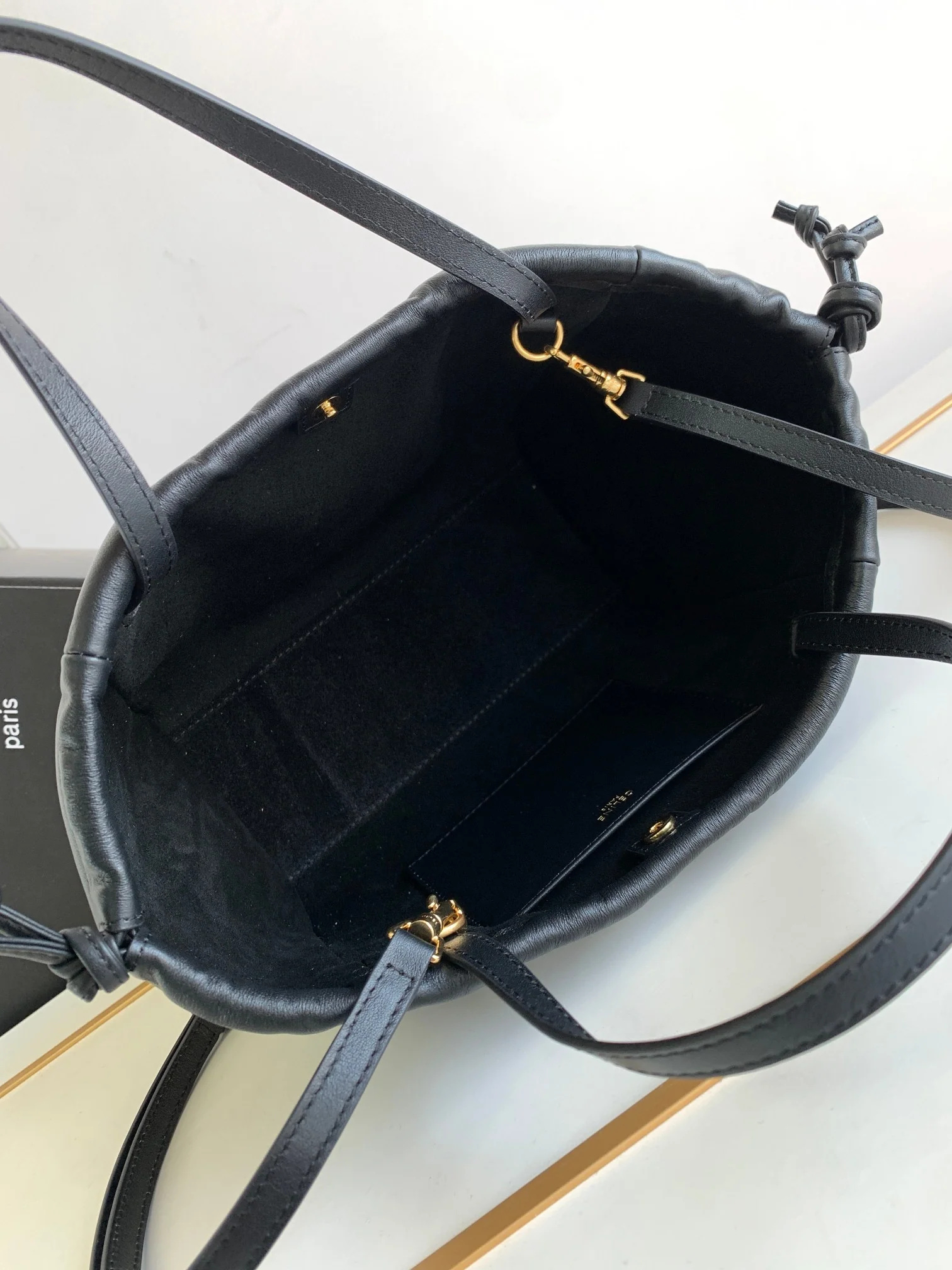 Сумка на завязках Celine Cuir Cabas - Маленькая - Черная