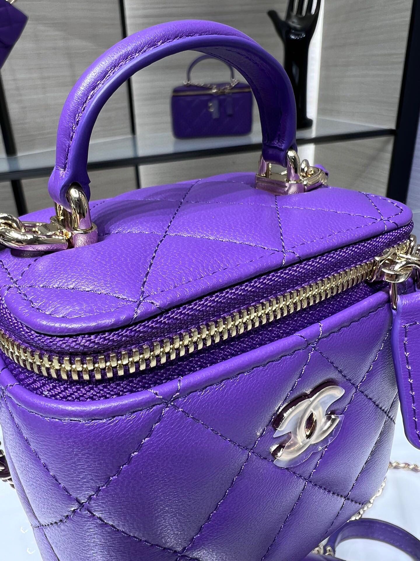 Футляр для помады Chanel 2022 Métiers d'Art - Маленькая коробочка - Фиолетовый