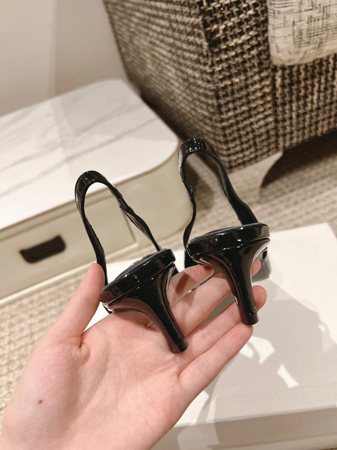 Сандалии на высоком каблуке Celine 2024 - черные