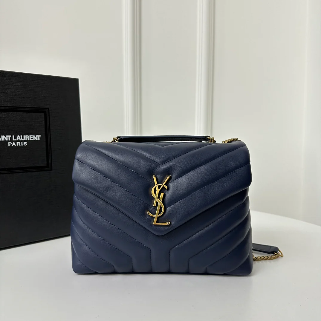 Сумка через плечо YSL Louou 23 см из стеганой телячьей кожи - королевский синий