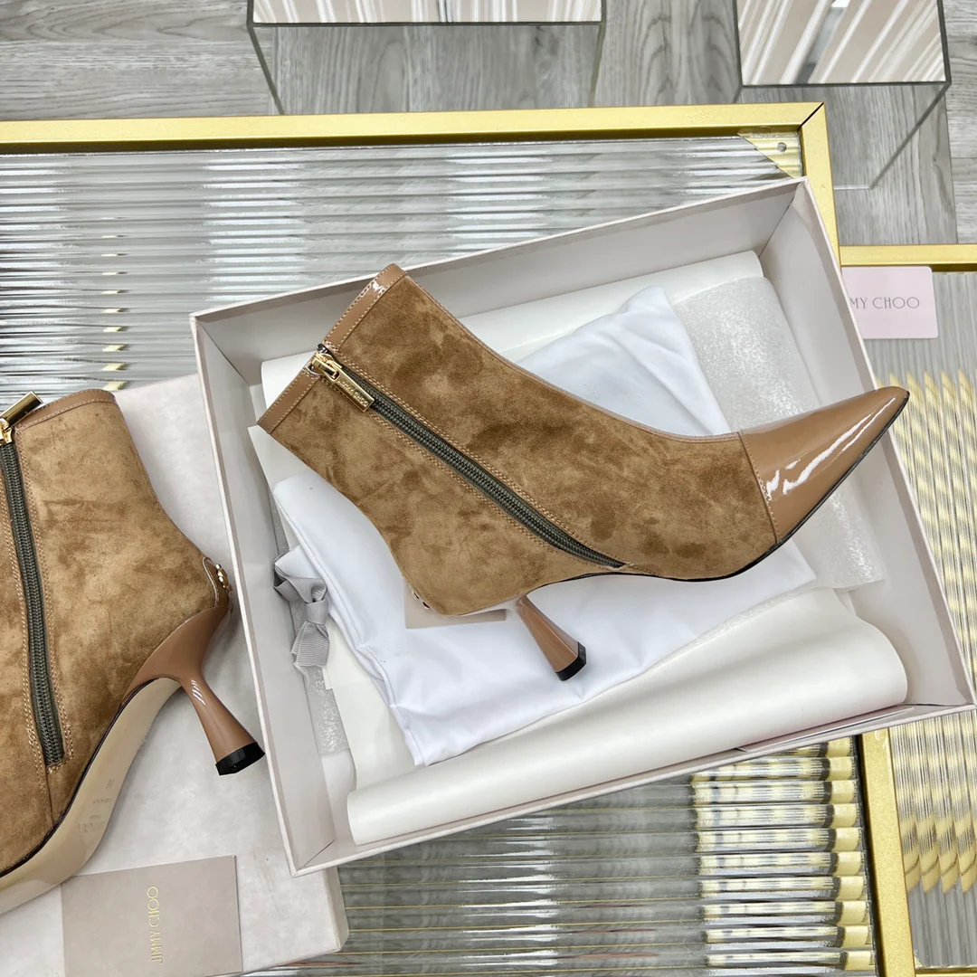 Ботильоны Jimmy из лакированной кожи