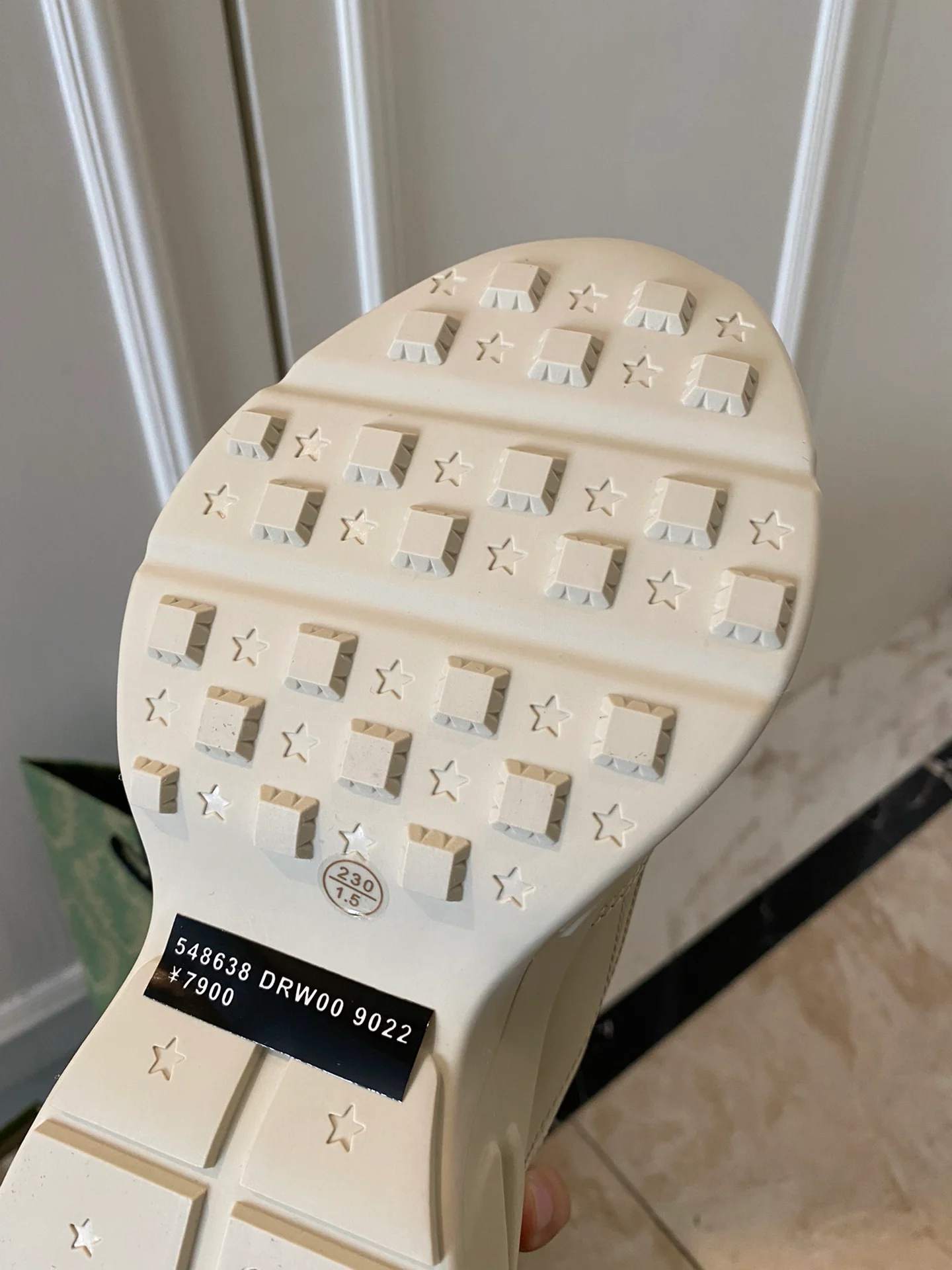 Gucci - Массивные кроссовки - 22