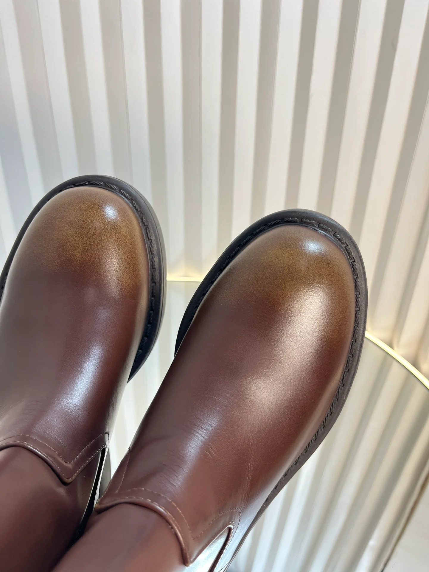 Длинные замшевые сапоги Miu Miu 2024 года - Кофейно-коричневый