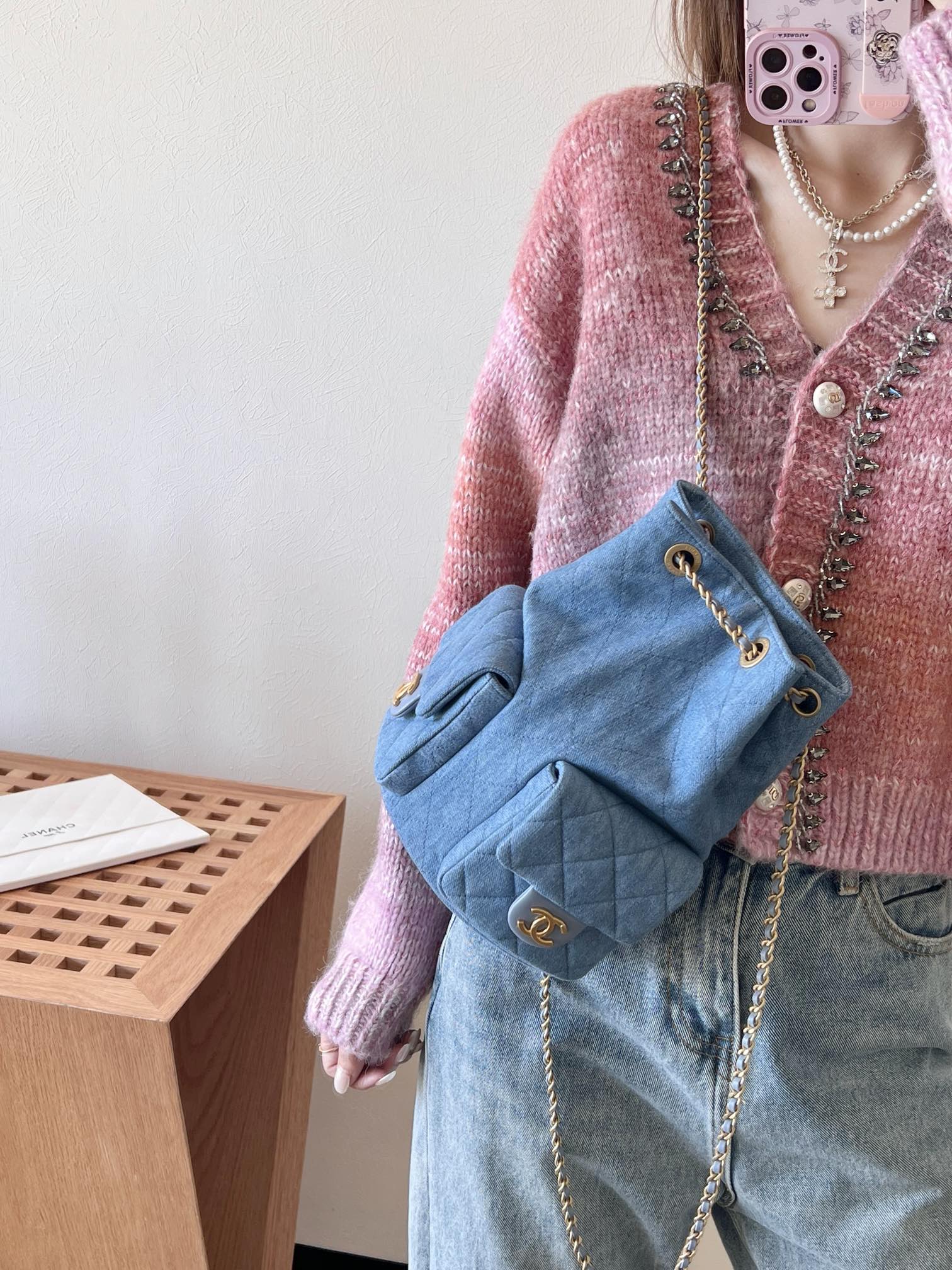 Рюкзак Chanel 25c на завязках, цвет светло-джинсовый.