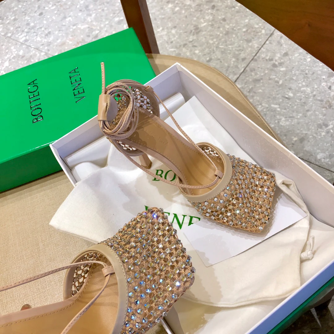 Туфли BV - BV с широким носком - на шпильке - 2