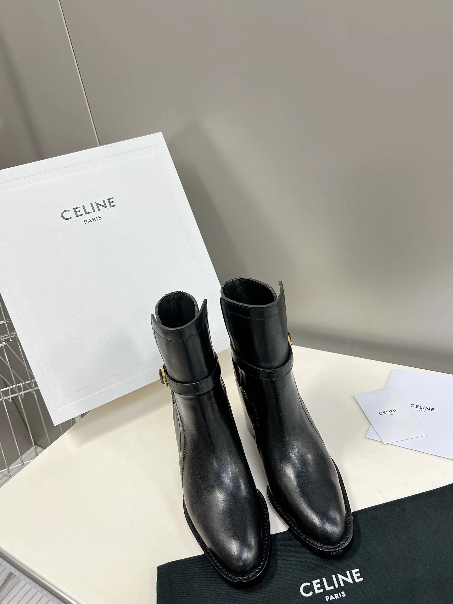 Новые сапоги Celine 2022 года - размеры 35-39-40 (изготовлены на заказ)