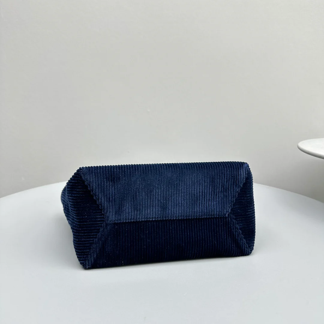 Сумка-тоут Miu Miu Ivy - Вельветовая - Маленькая - Темно-синяя