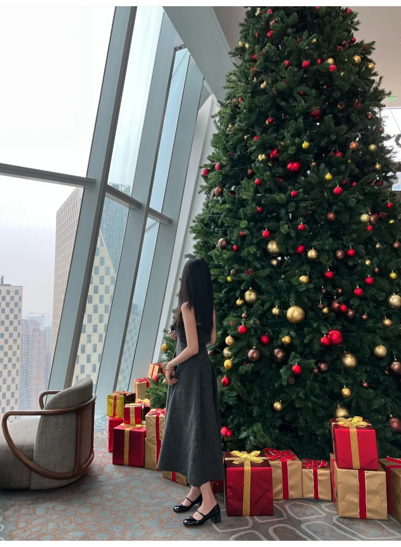 Prada - Туфли на низком каблуке из коллекции Black Party