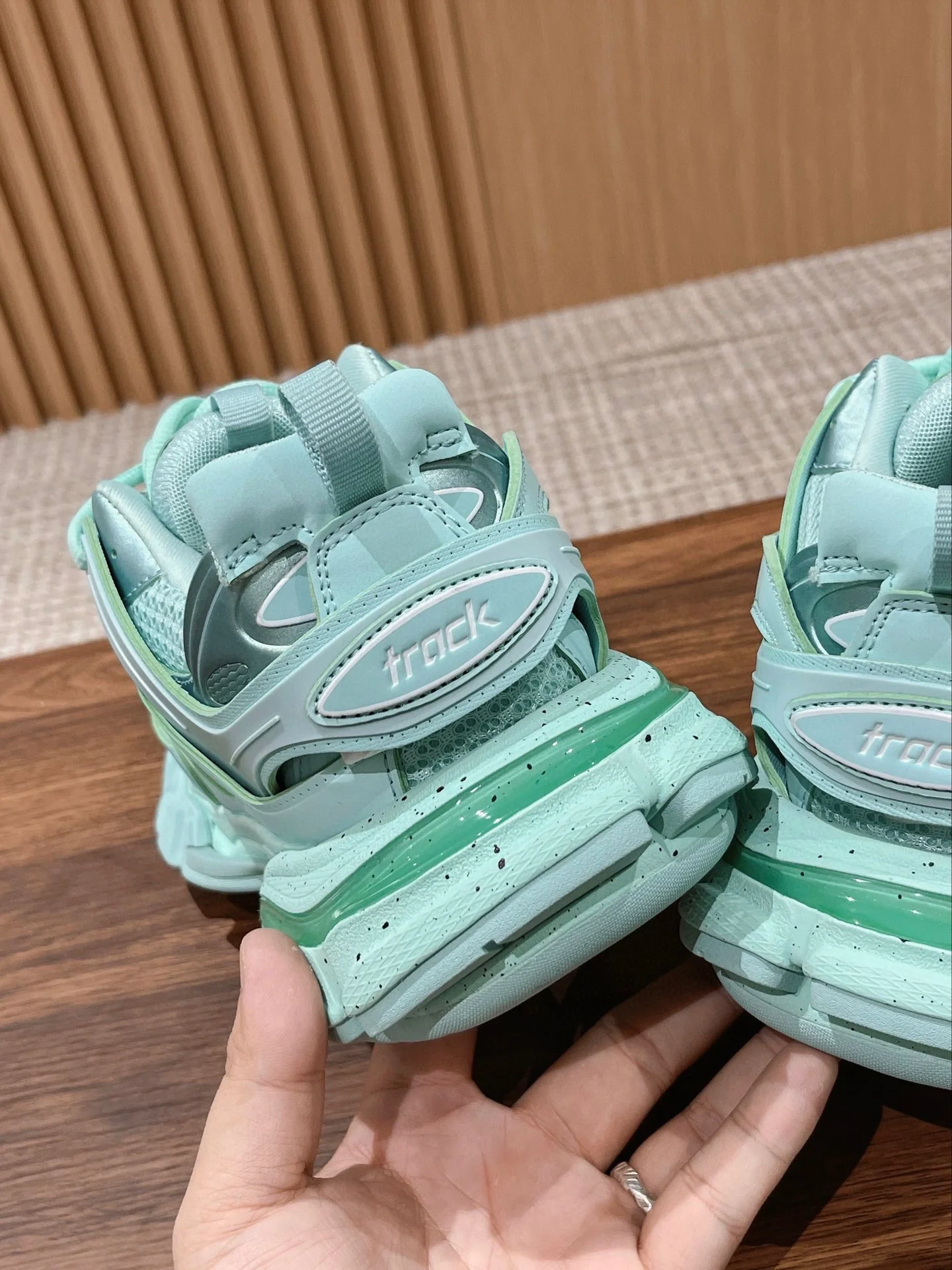 Кроссовки Balenciaga Track 3-0 (3-го поколения) Chunk - унисекс - зеленые