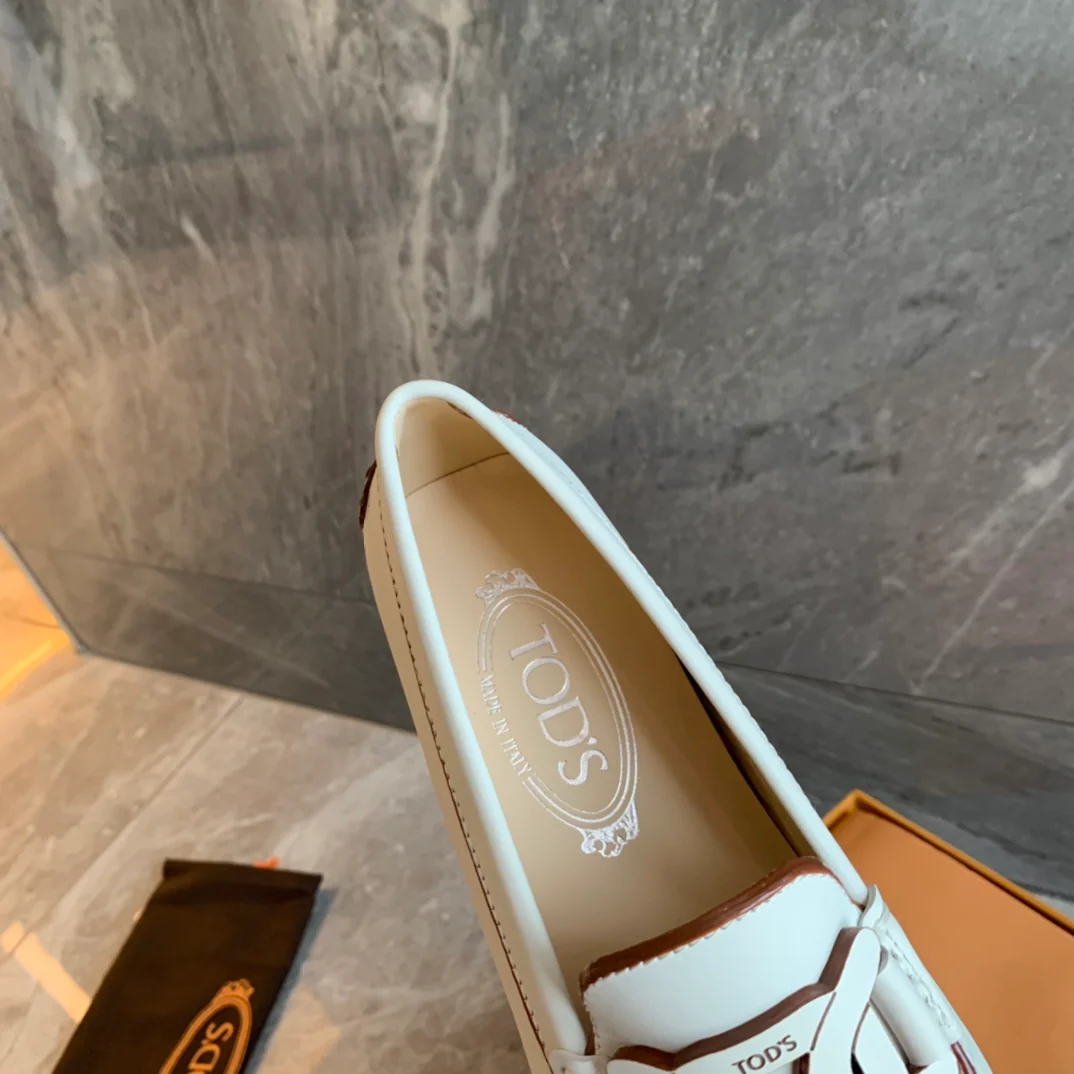 Tods - Лоферы - Туфли без шнурков - 23