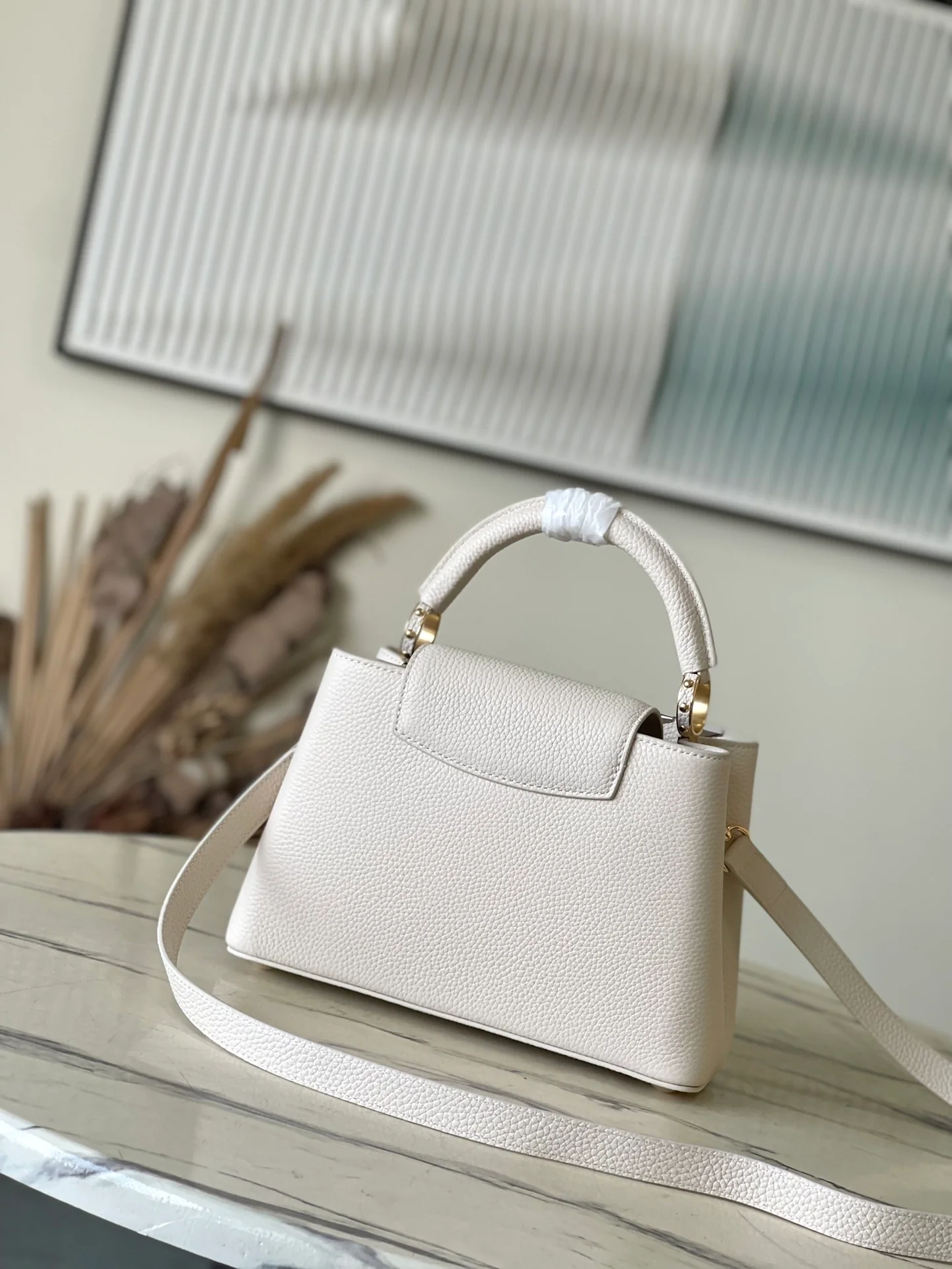 LV-m12751-capucines-small handbag-white
