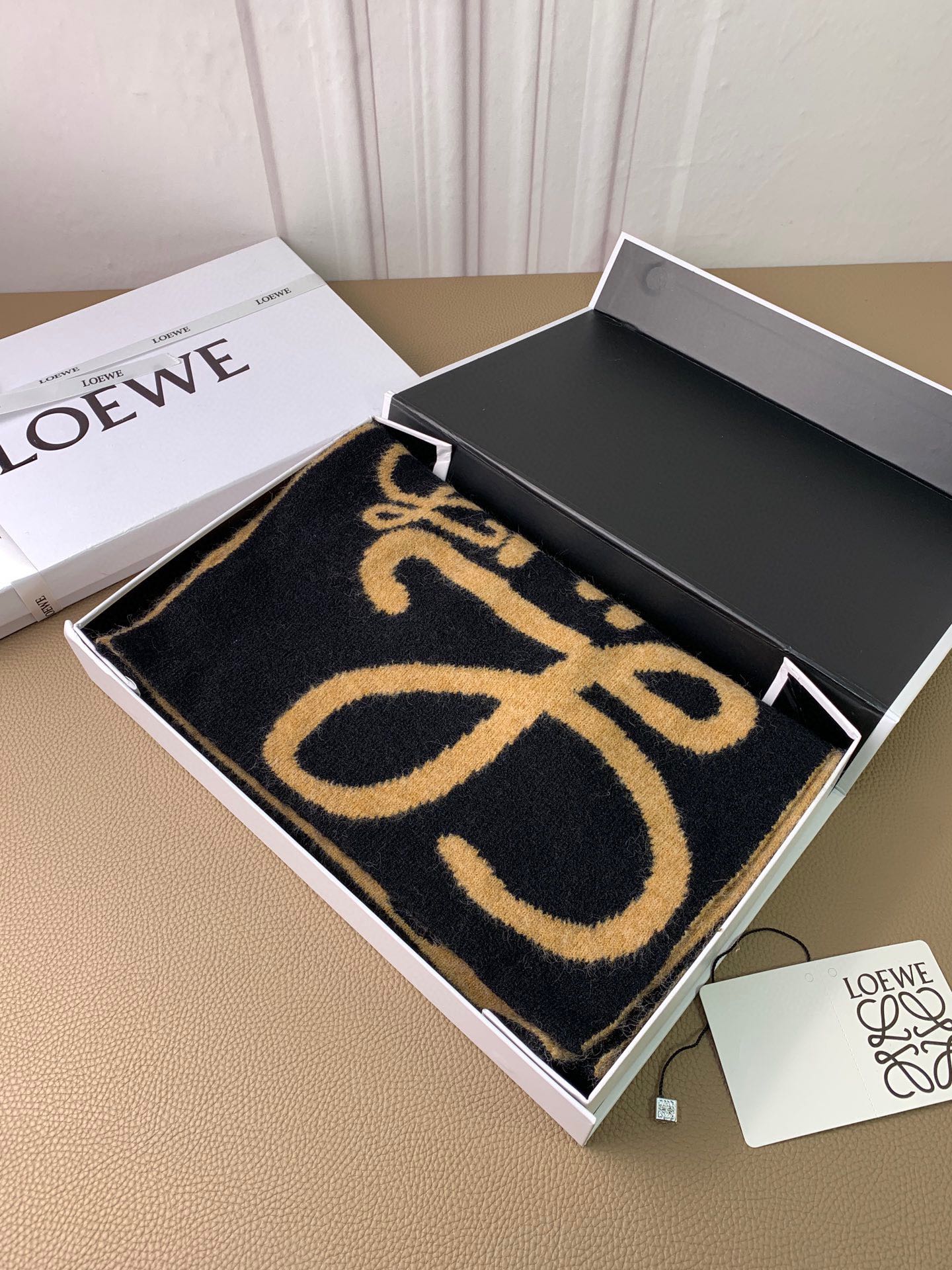 Кашемировый жаккардовый шарф Lolwei