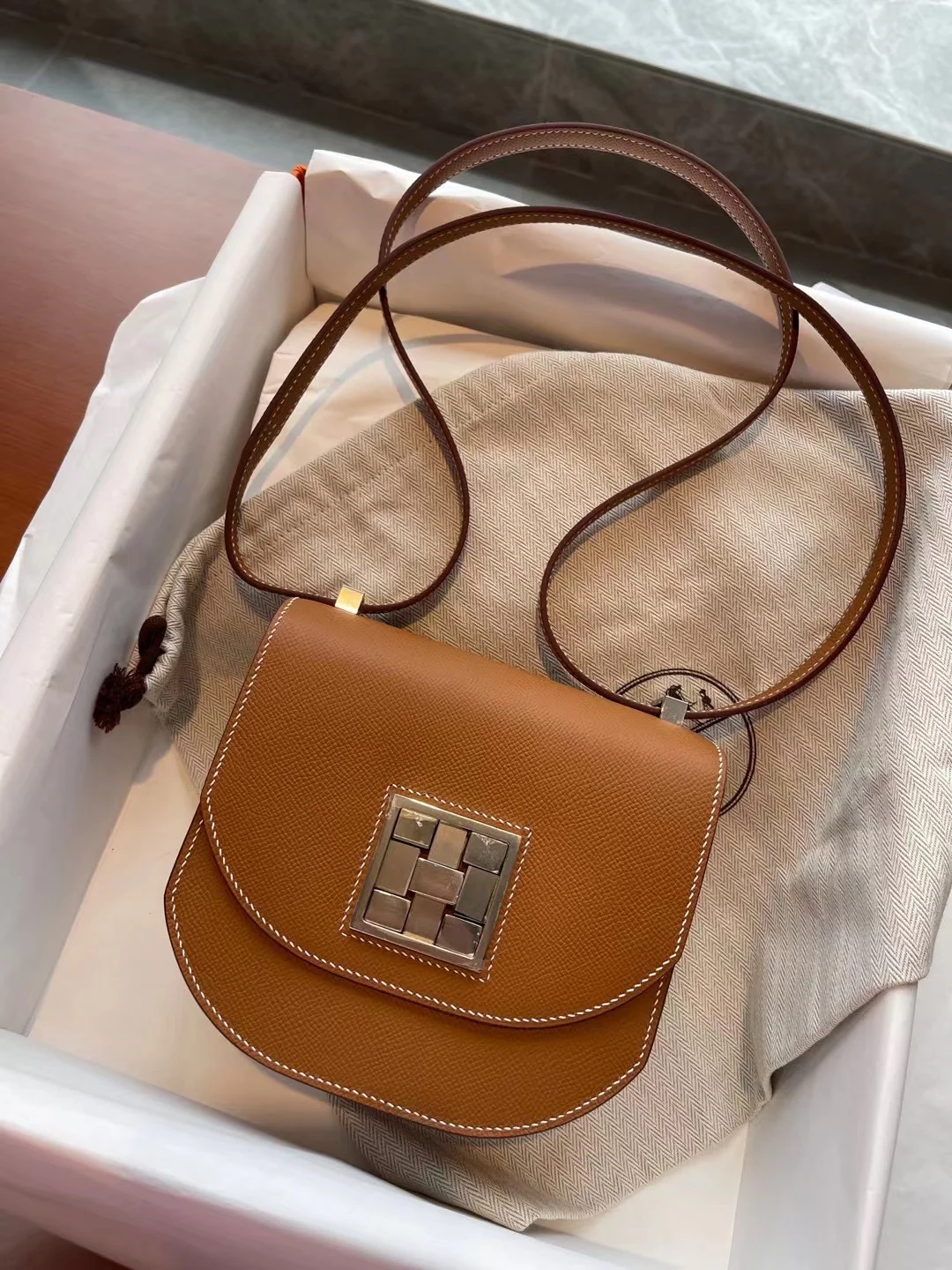 Hermes-masaique-epsom-золотисто-коричневый