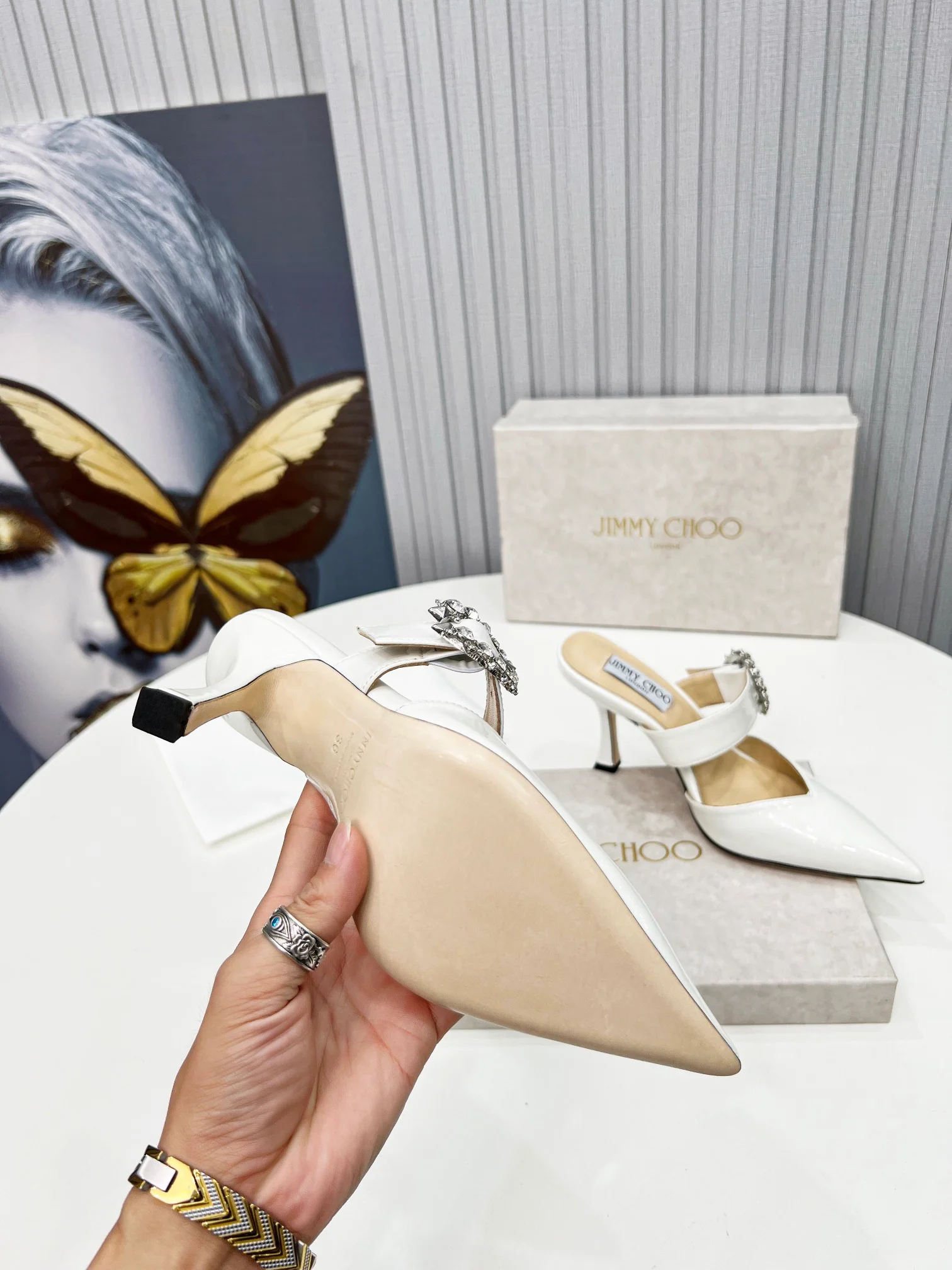 Туфли-шпильки Jimmy с острым носком - белые