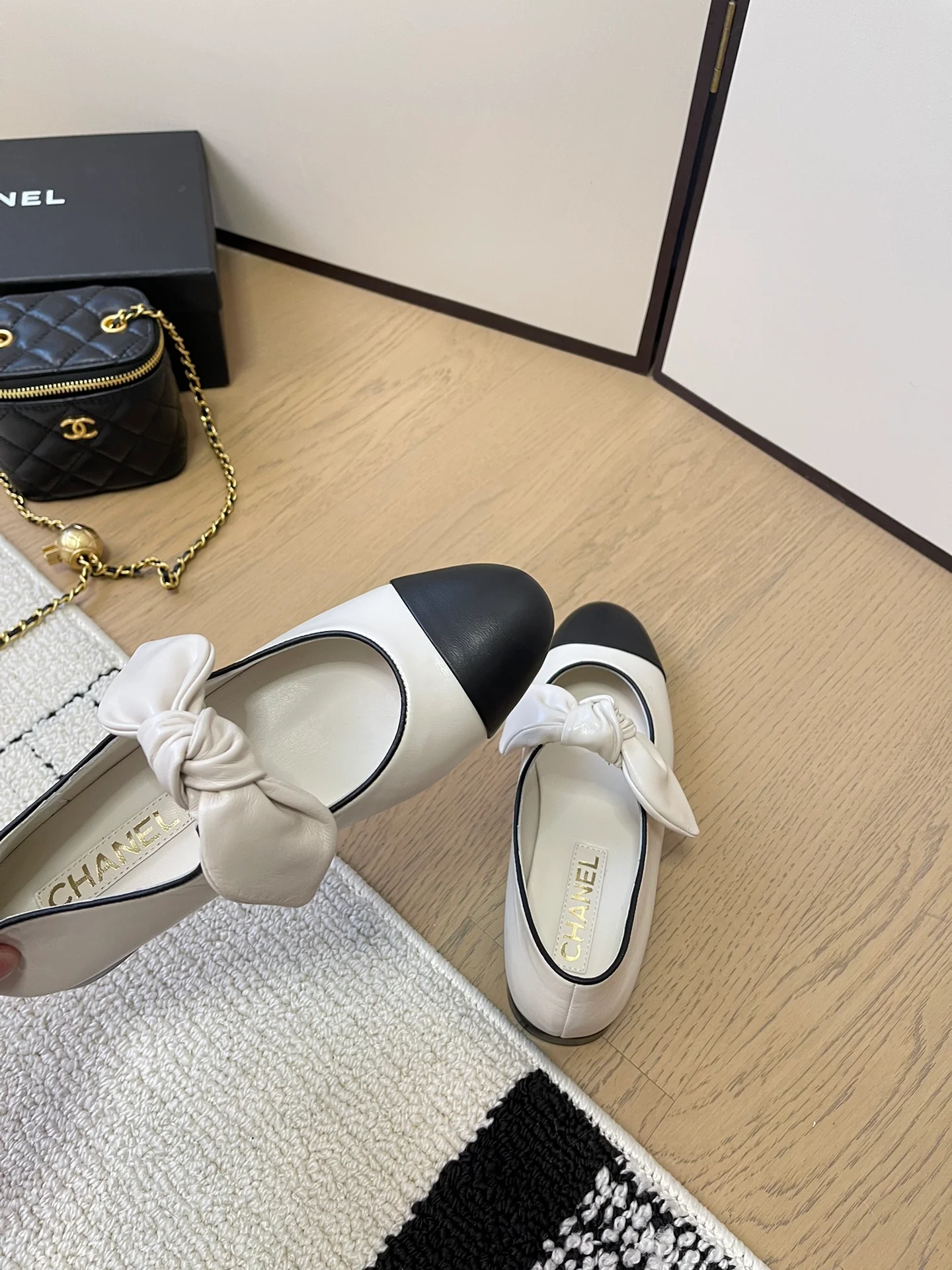 Балетки Chanel 2024 Ribbon - белые