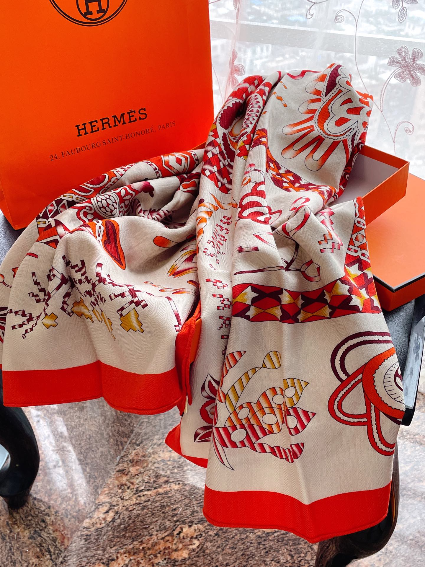 Шарф Hermes ?В ожидании Улисса? — 140 см — 70% кашемир — 30% шелк