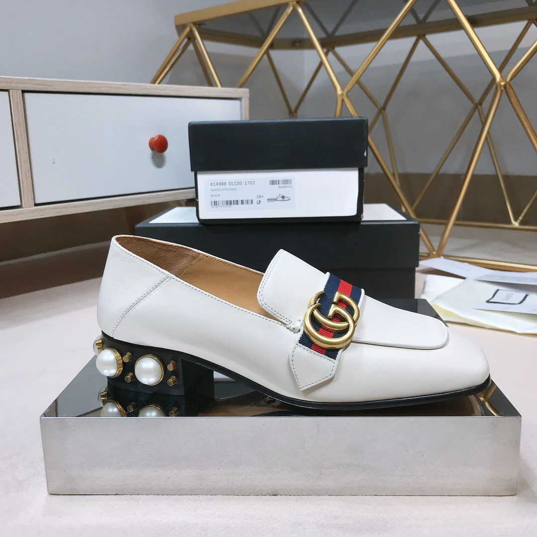 Туфли Gucci в стиле афро - на низком каблуке