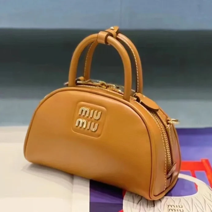 Сумка для боулинга Miu Miu - коричневая